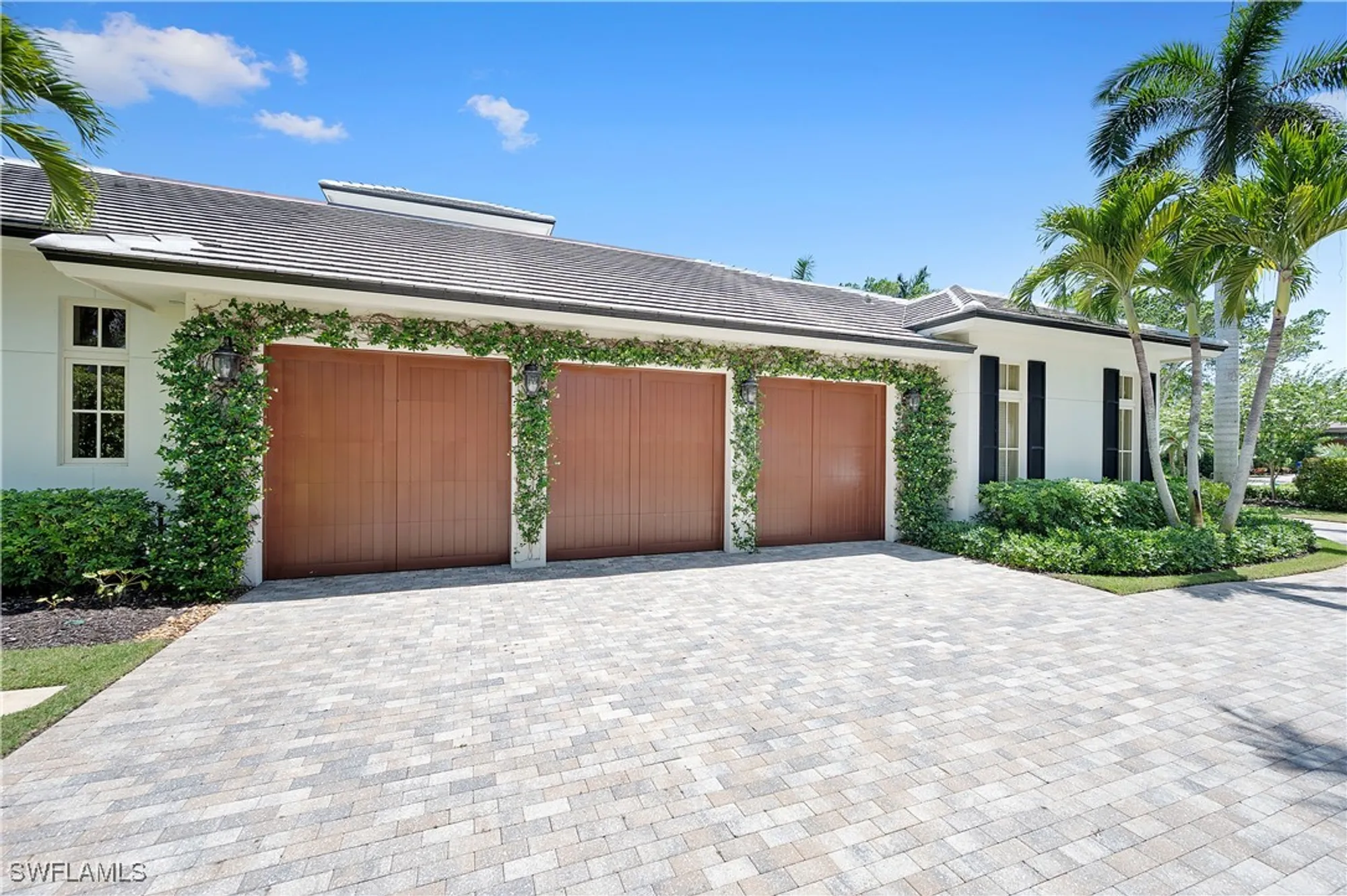 Property Slideshow image 40 of 45 | 2250 crayton rd, Naples, FL, 34103