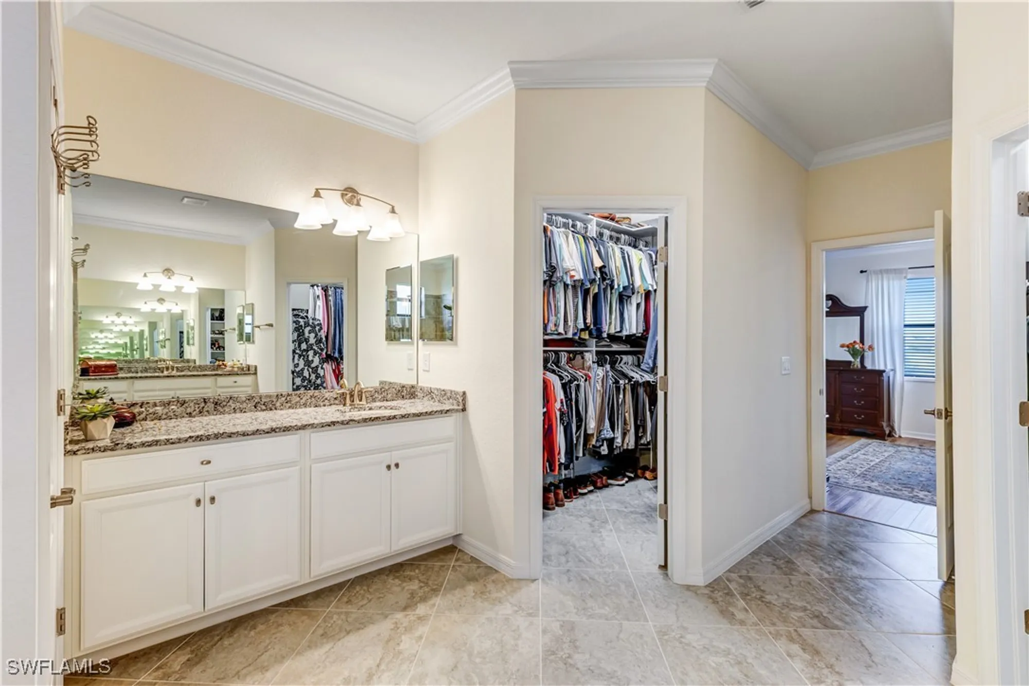Property Slideshow image 19 of 42 | 19768 beechcrest pl, Estero, FL, 33928