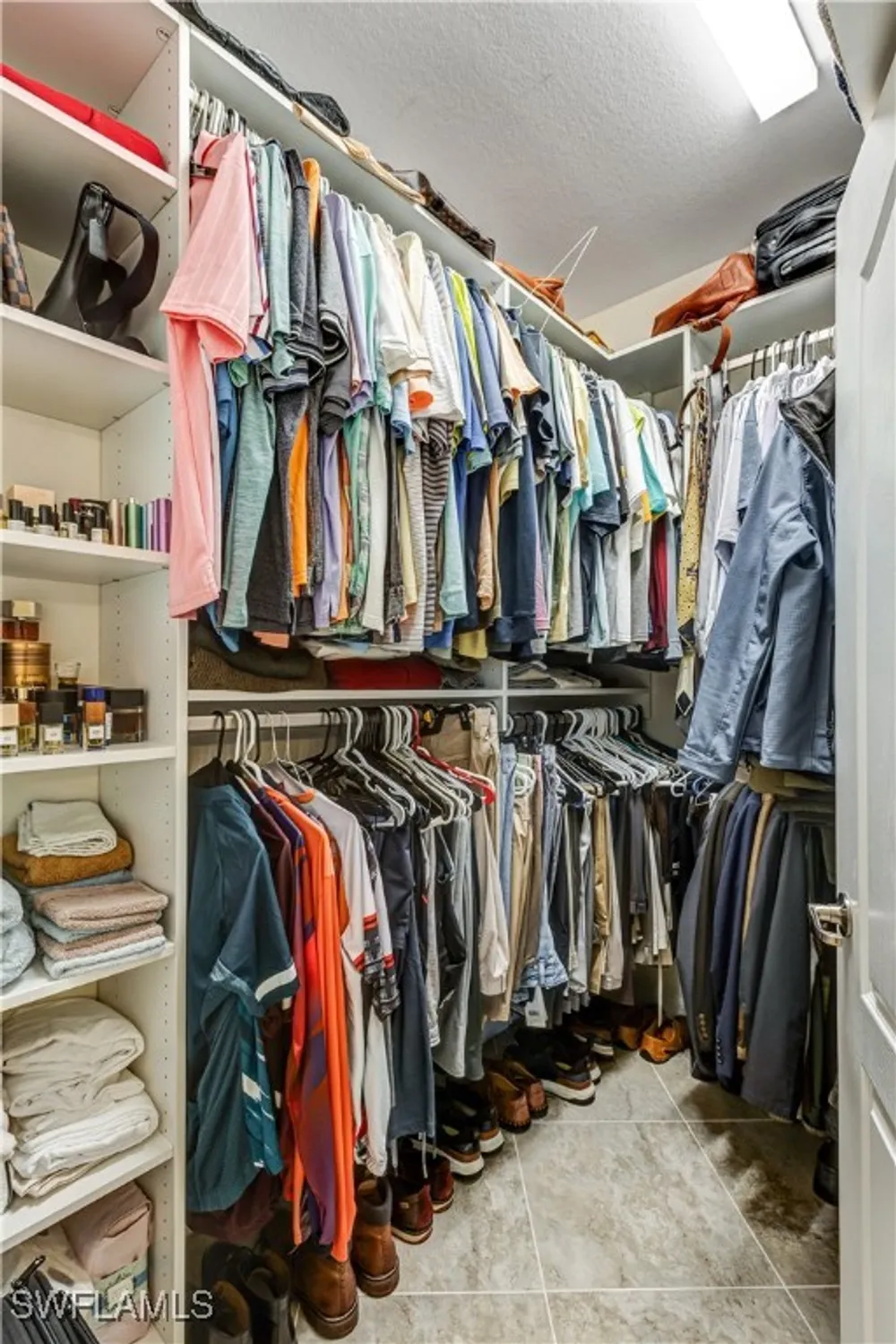 Property Slideshow image 21 of 42 | 19768 beechcrest pl, Estero, FL, 33928