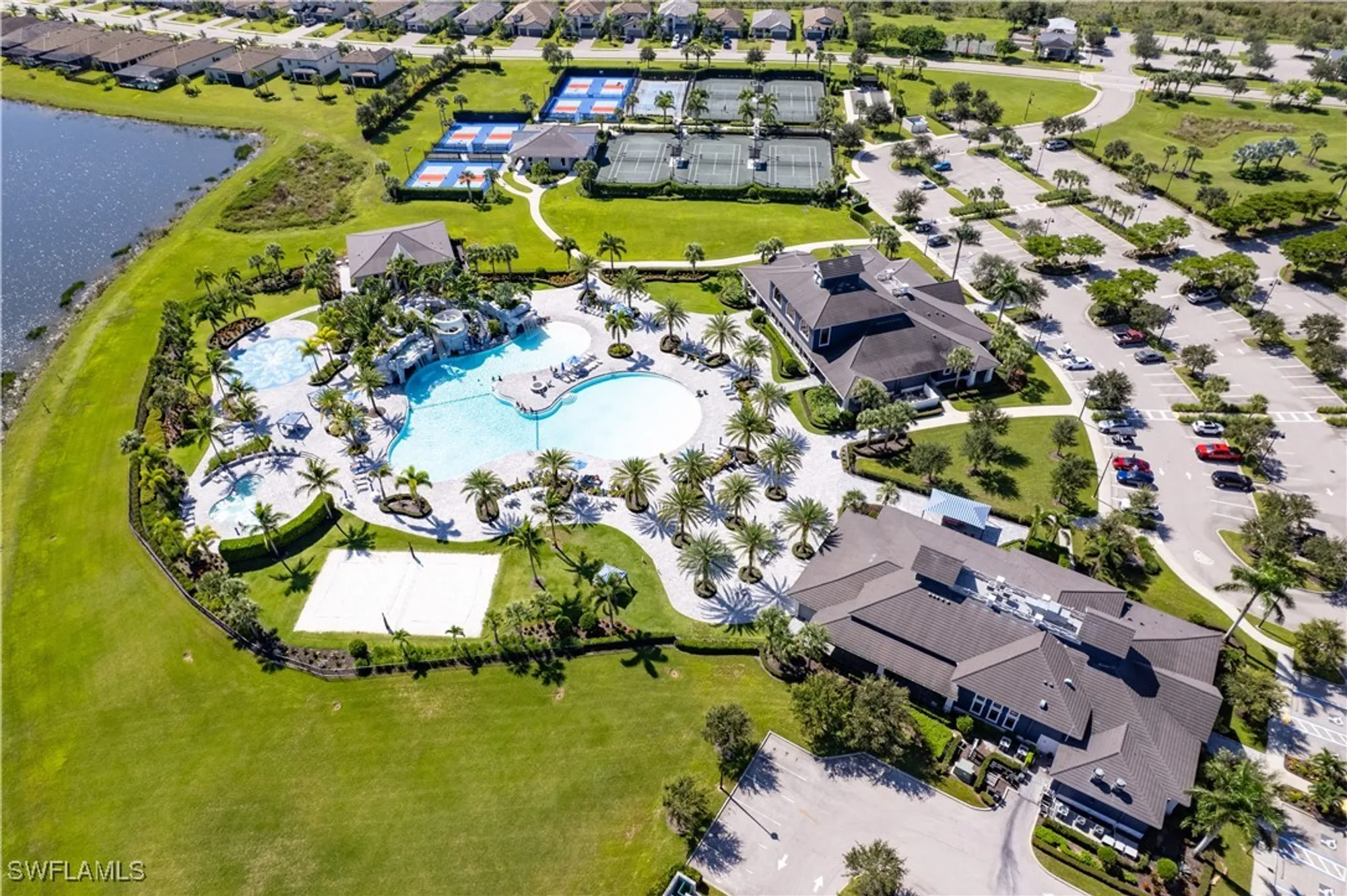 Property Slideshow image 36 of 42 | 19768 beechcrest pl, Estero, FL, 33928