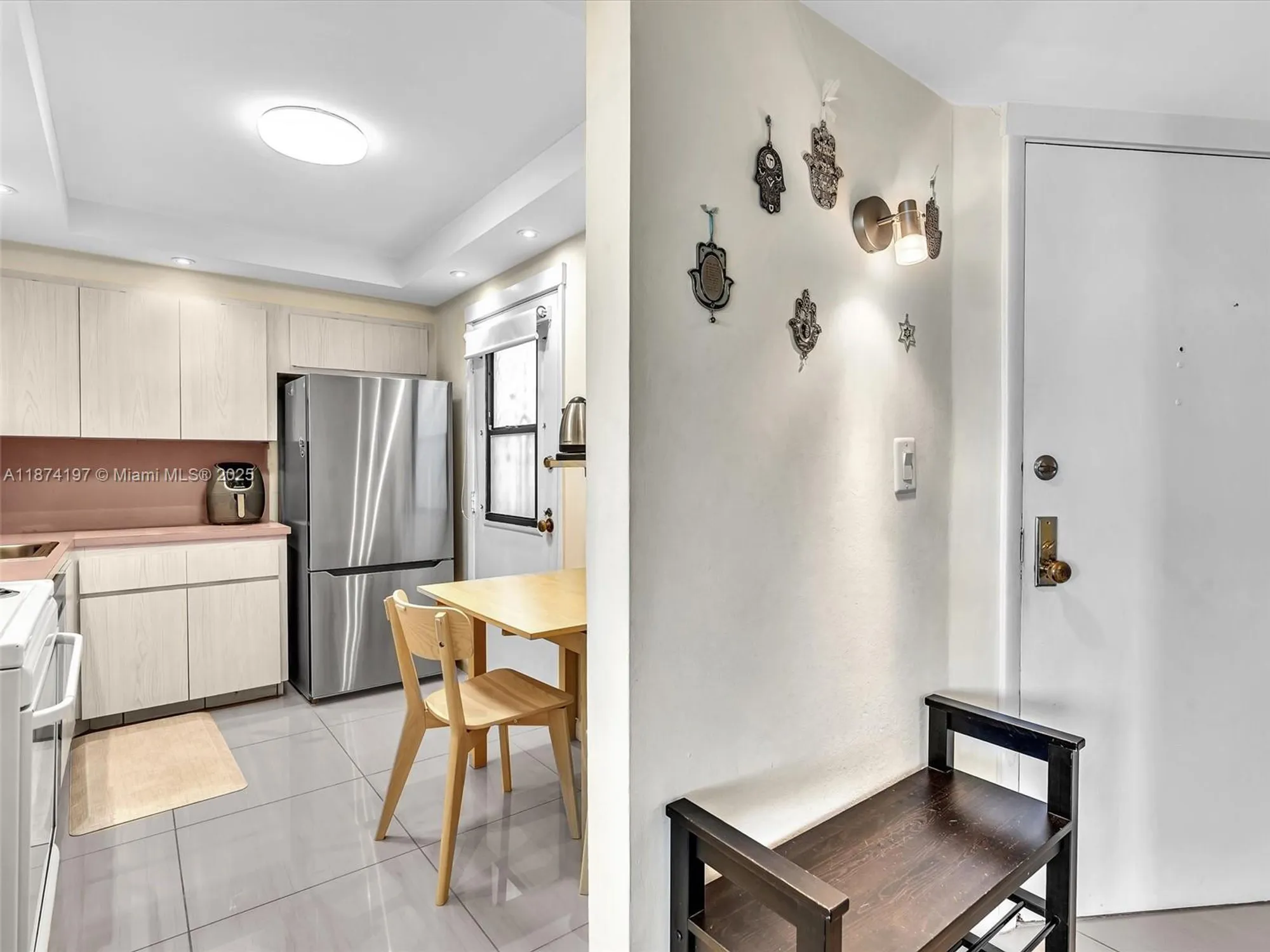 Property Slideshow image 4 of 55 | 20400 w country club dr 605, Aventura, FL, 33180