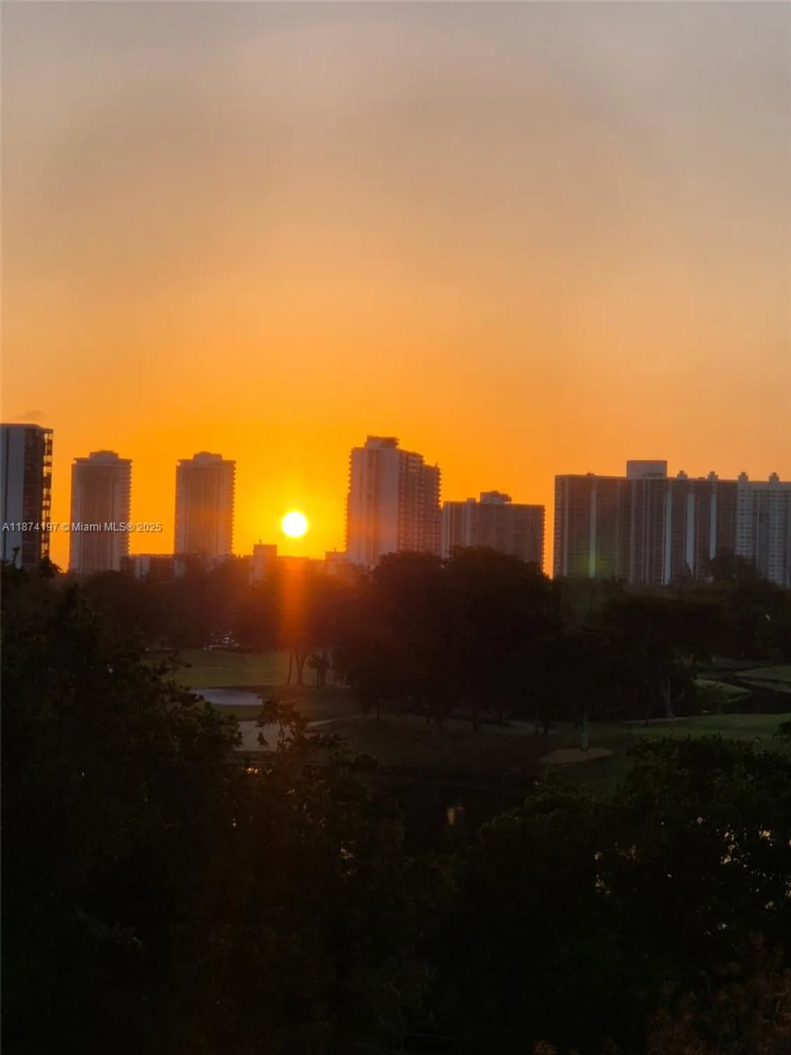 Property Slideshow image 53 of 55 | 20400 w country club dr 605, Aventura, FL, 33180