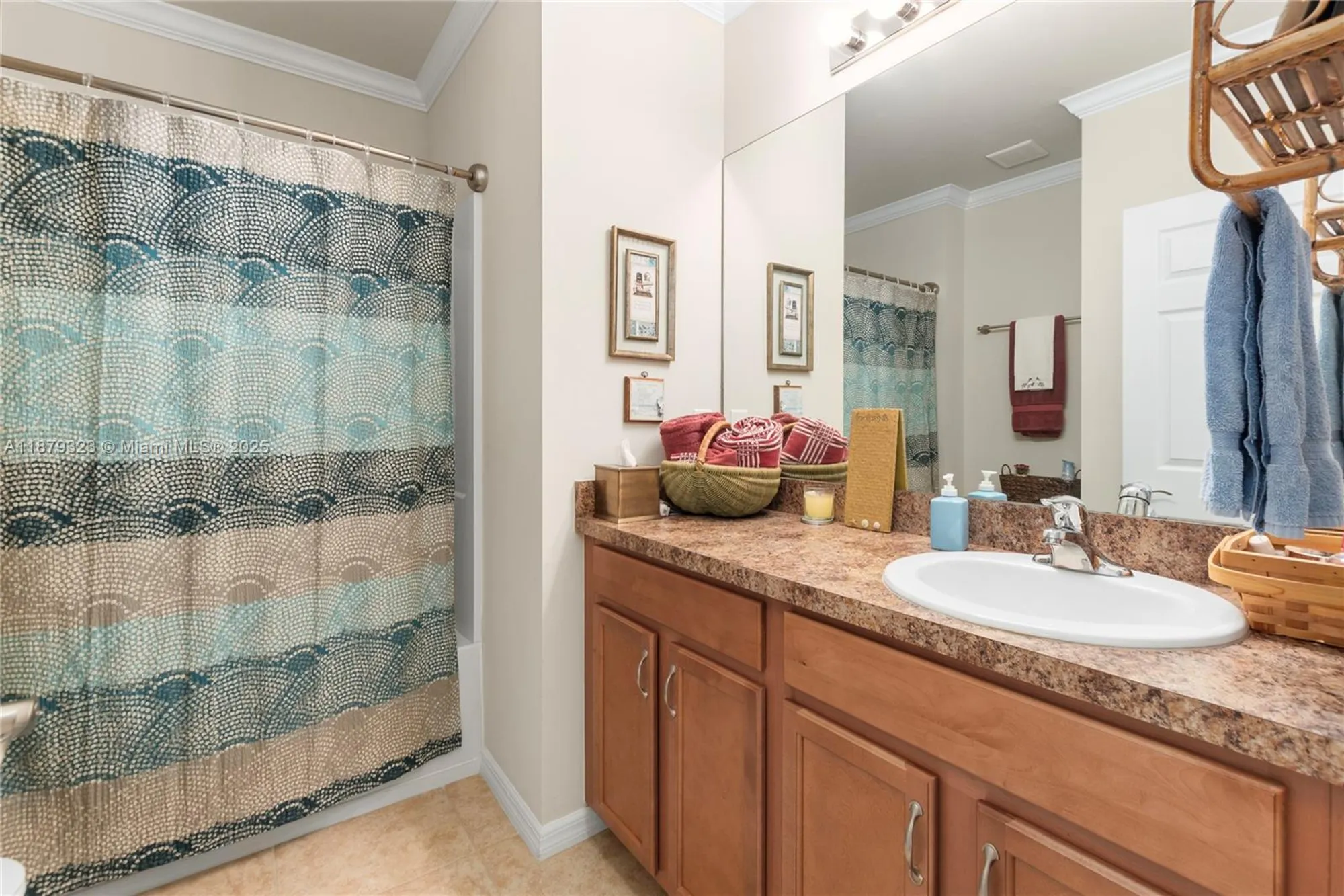 Property Slideshow image 19 of 31 | 3055 apple blossom dr, Alva, FL, 33920
