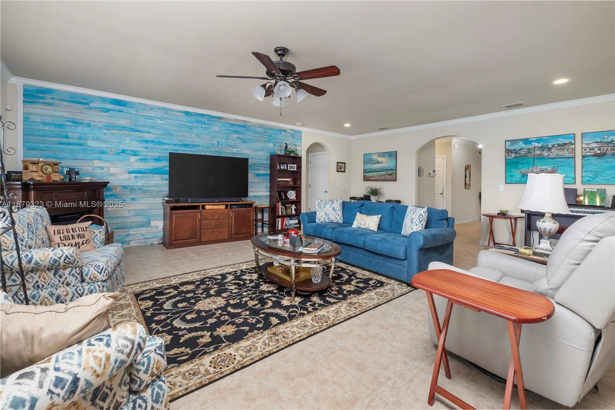Property Slideshow image 10 of 31 | 3055 apple blossom dr, Alva, FL, 33920