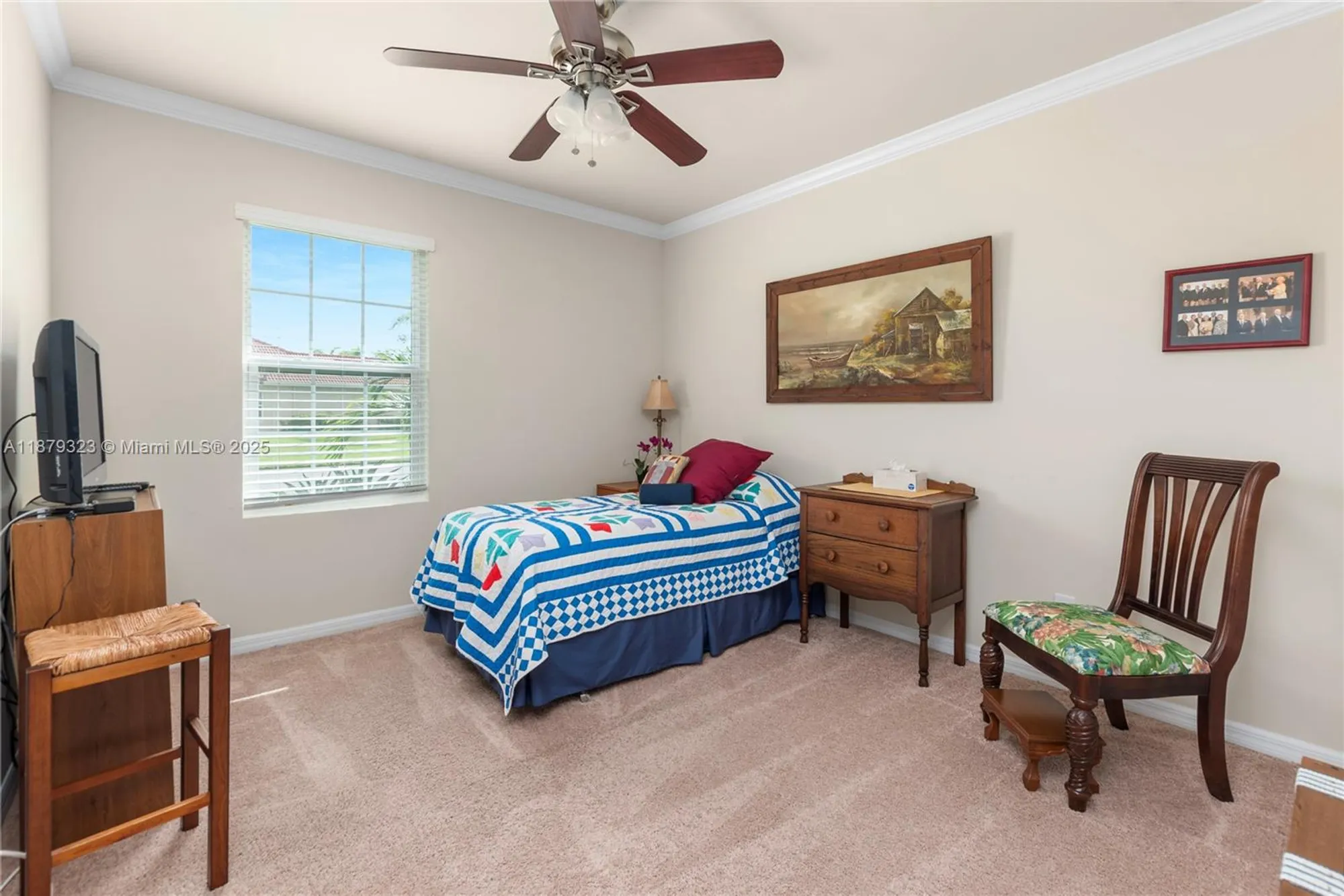 Property Slideshow image 20 of 31 | 3055 apple blossom dr, Alva, FL, 33920