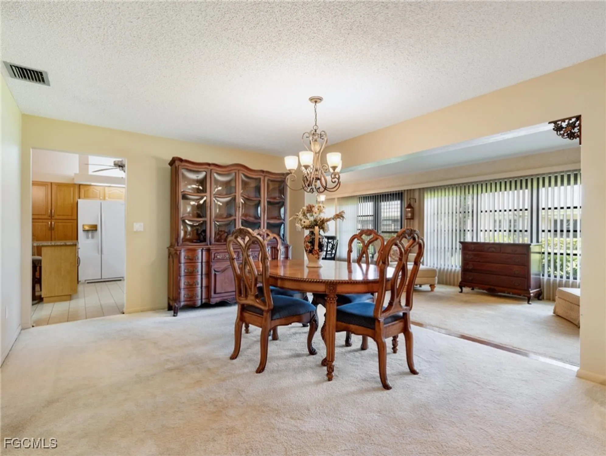 Property Slideshow image 12 of 35 | 1239 broadwater dr, Fort Myers, FL, 33919
