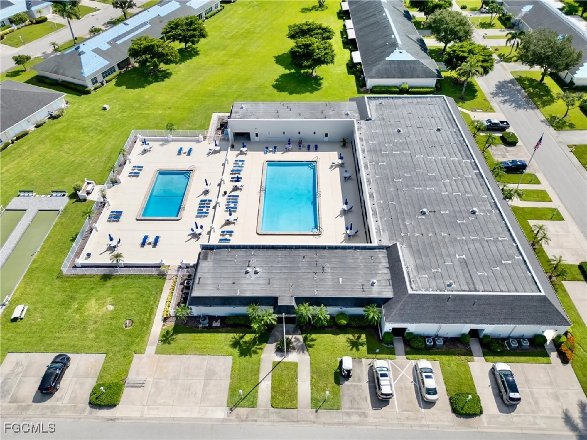 Property Slideshow image 28 of 35 | 1239 broadwater dr, Fort Myers, FL, 33919