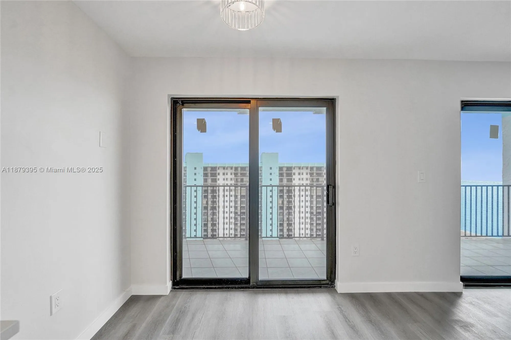 Property Slideshow image 18 of 74 | 1201 s ocean dr 2509s, Hollywood, FL, 33019