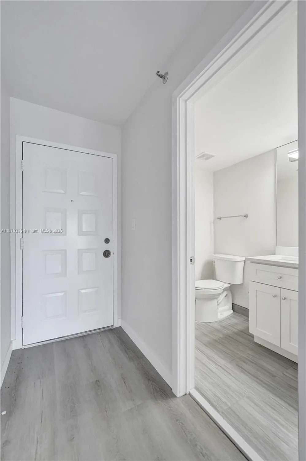 Property Slideshow image 25 of 74 | 1201 s ocean dr 2509s, Hollywood, FL, 33019