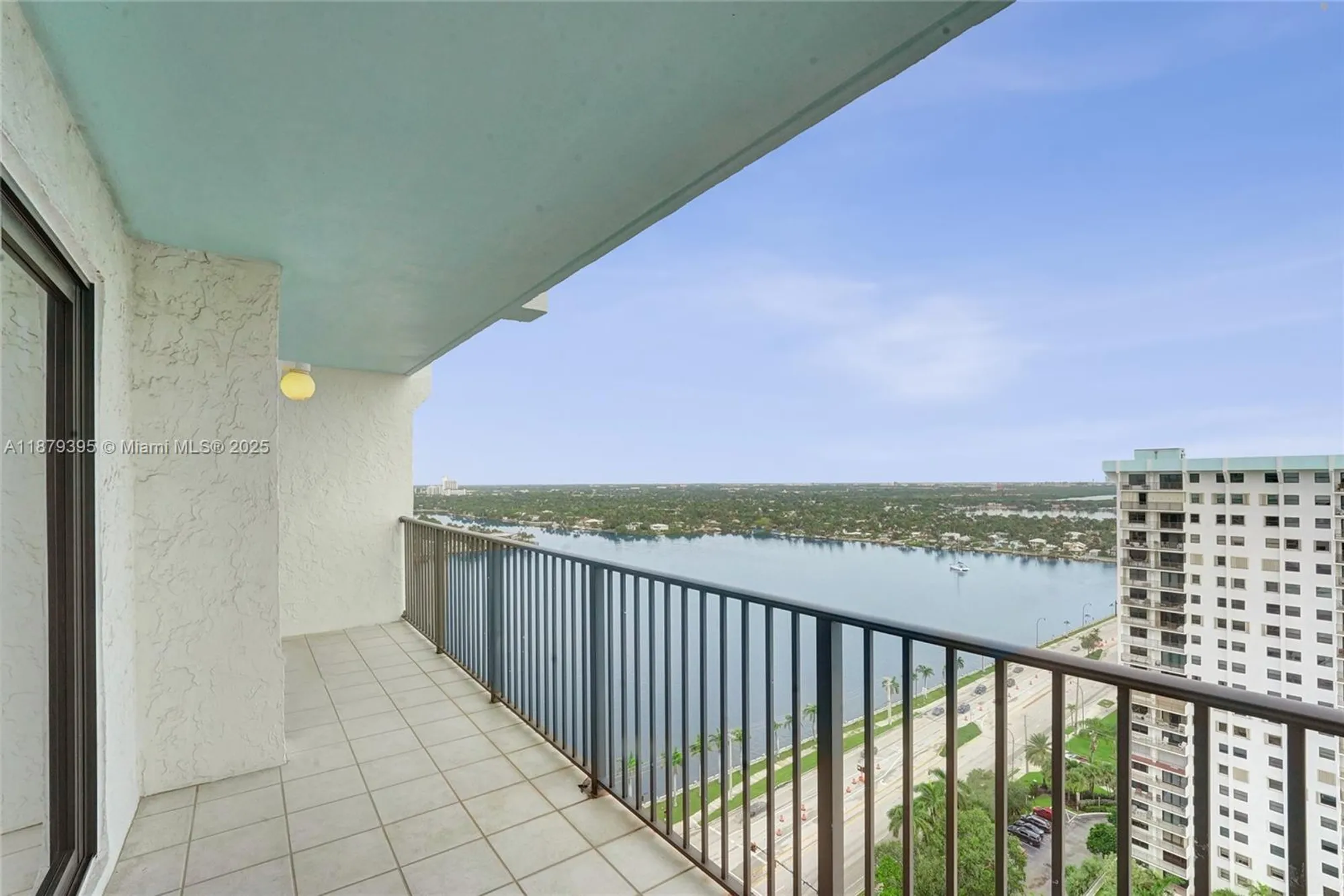 Property Slideshow image 36 of 74 | 1201 s ocean dr 2509s, Hollywood, FL, 33019