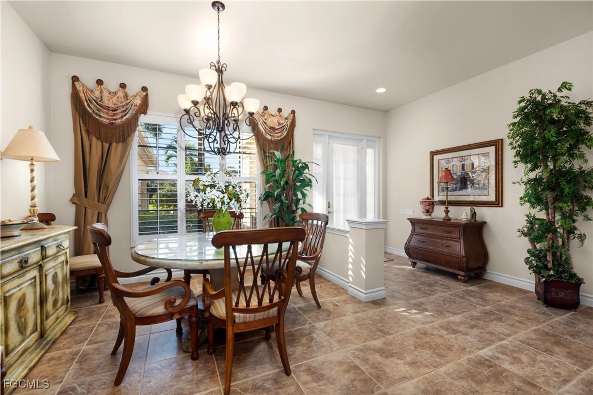 Property Slideshow image 6 of 37 | 13491 sabal pointe dr, Fort Myers, FL, 33905