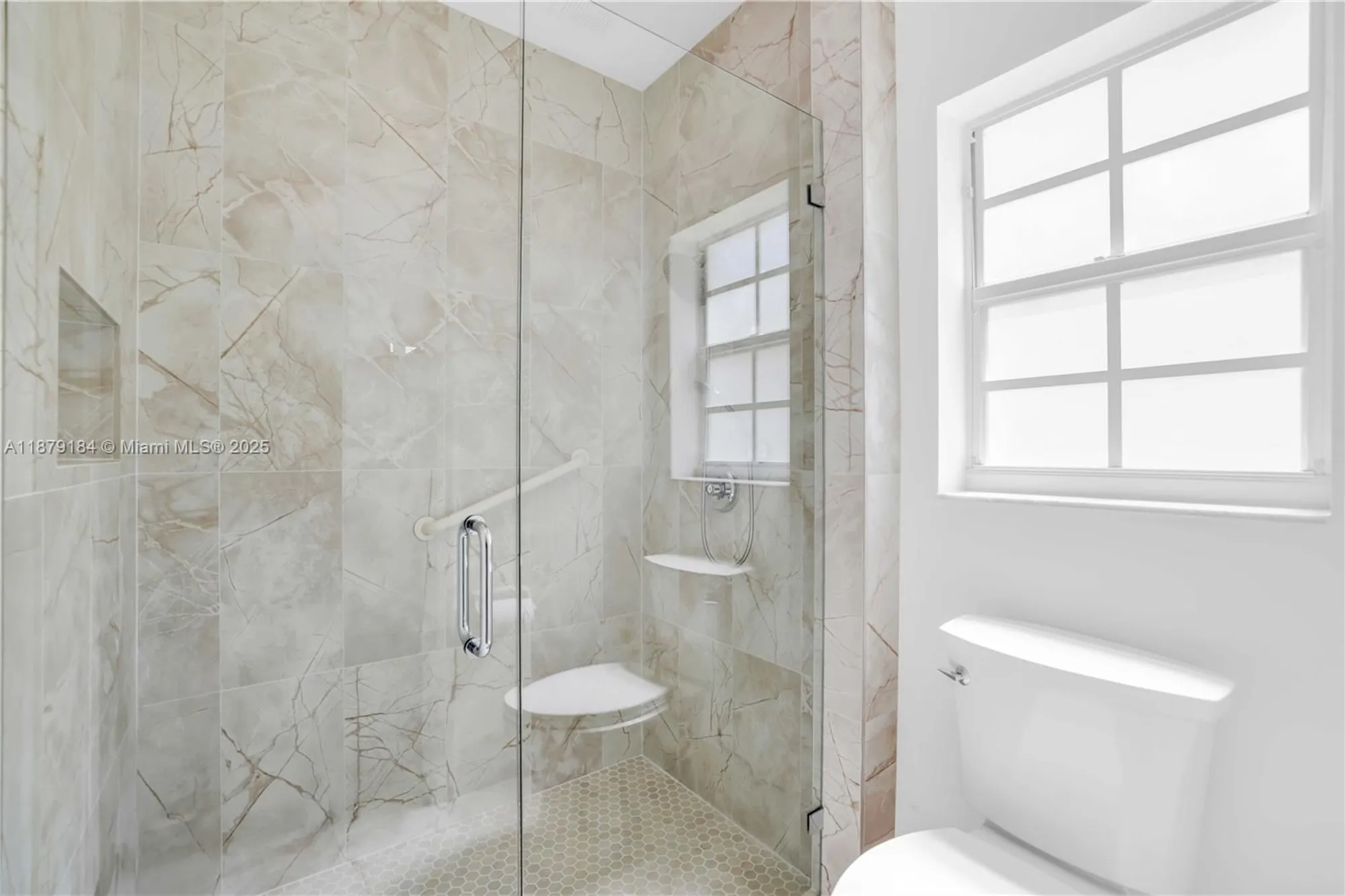 Property Slideshow image 28 of 58 | 6082 heliconia rd, Delray Beach, FL, 33484