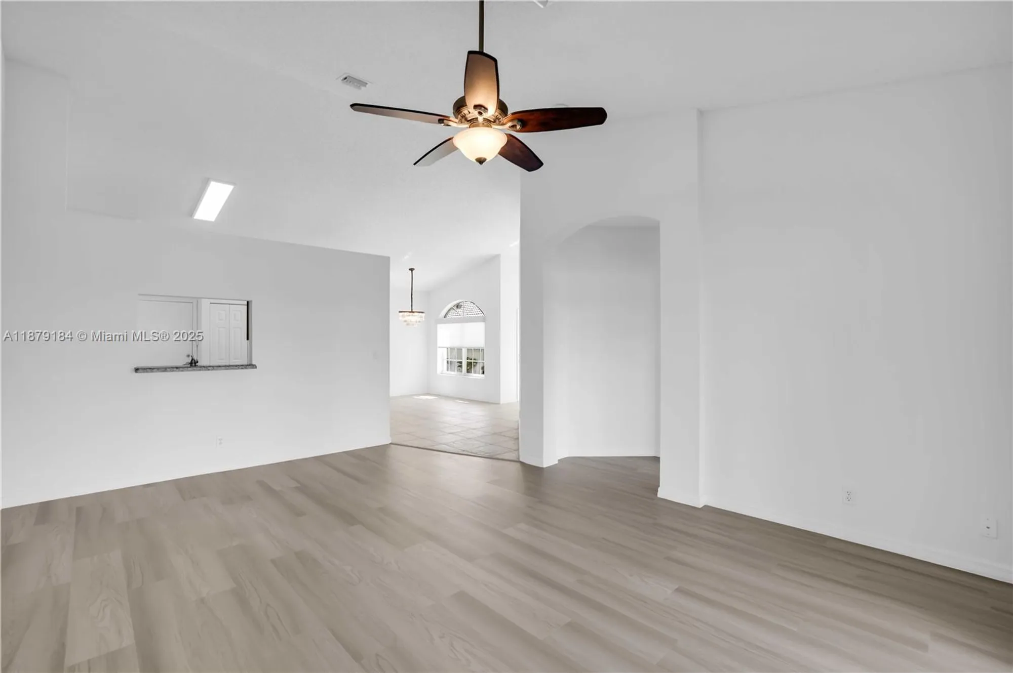 Property Slideshow image 22 of 58 | 6082 heliconia rd, Delray Beach, FL, 33484