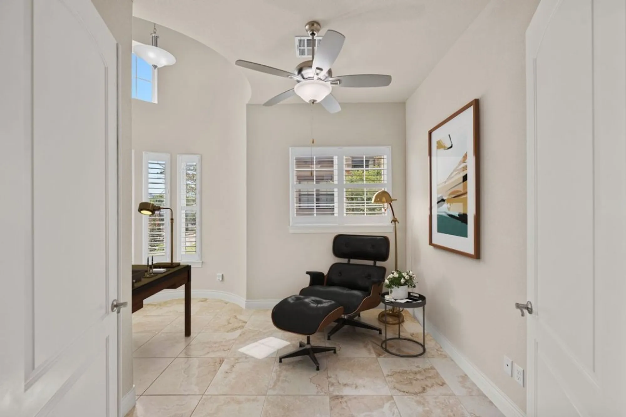 Property Slideshow image 7 of 40 | 107 lucia cir apt 1, Lakeway, TX, 78734