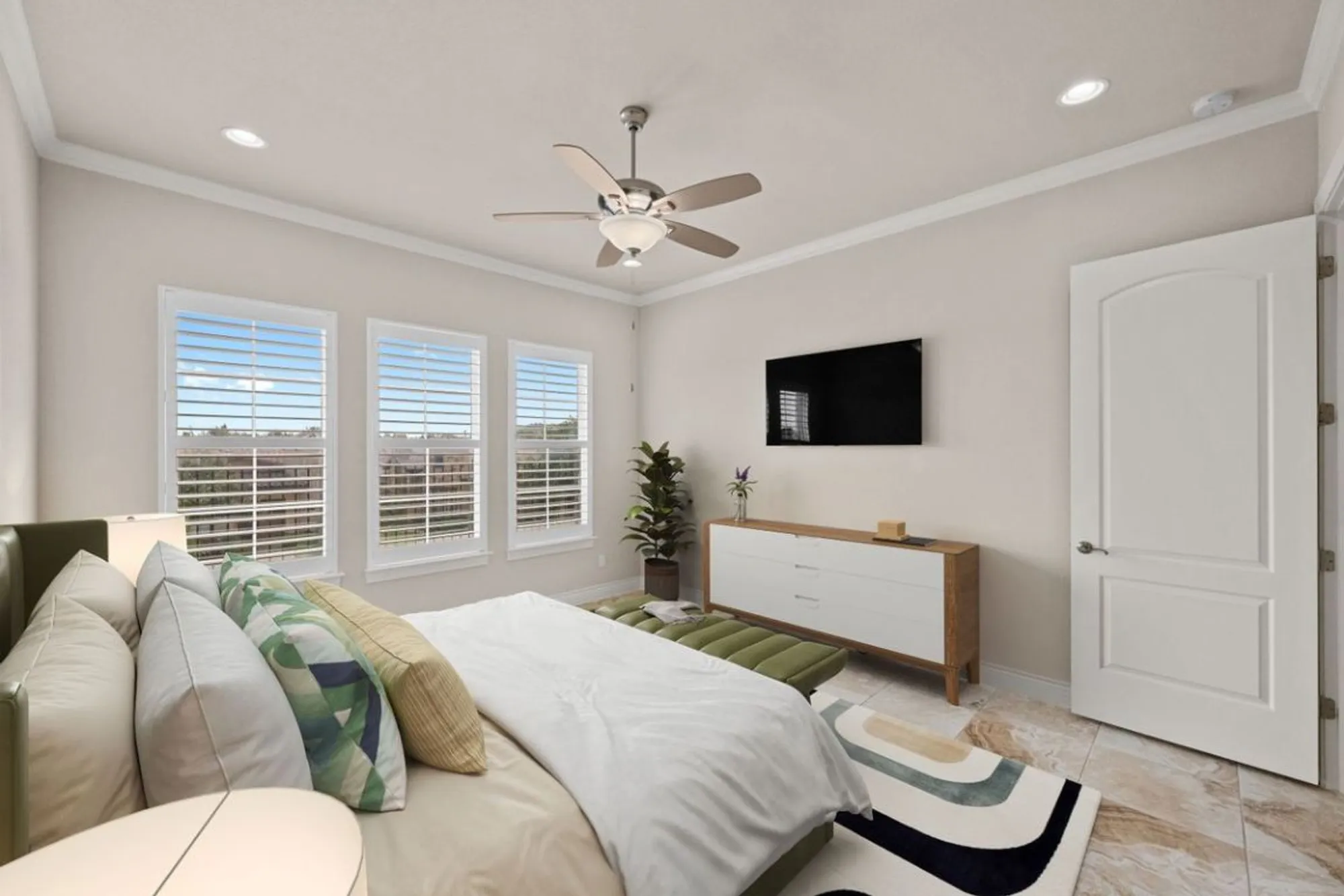 Property Slideshow image 8 of 40 | 107 lucia cir apt 1, Lakeway, TX, 78734