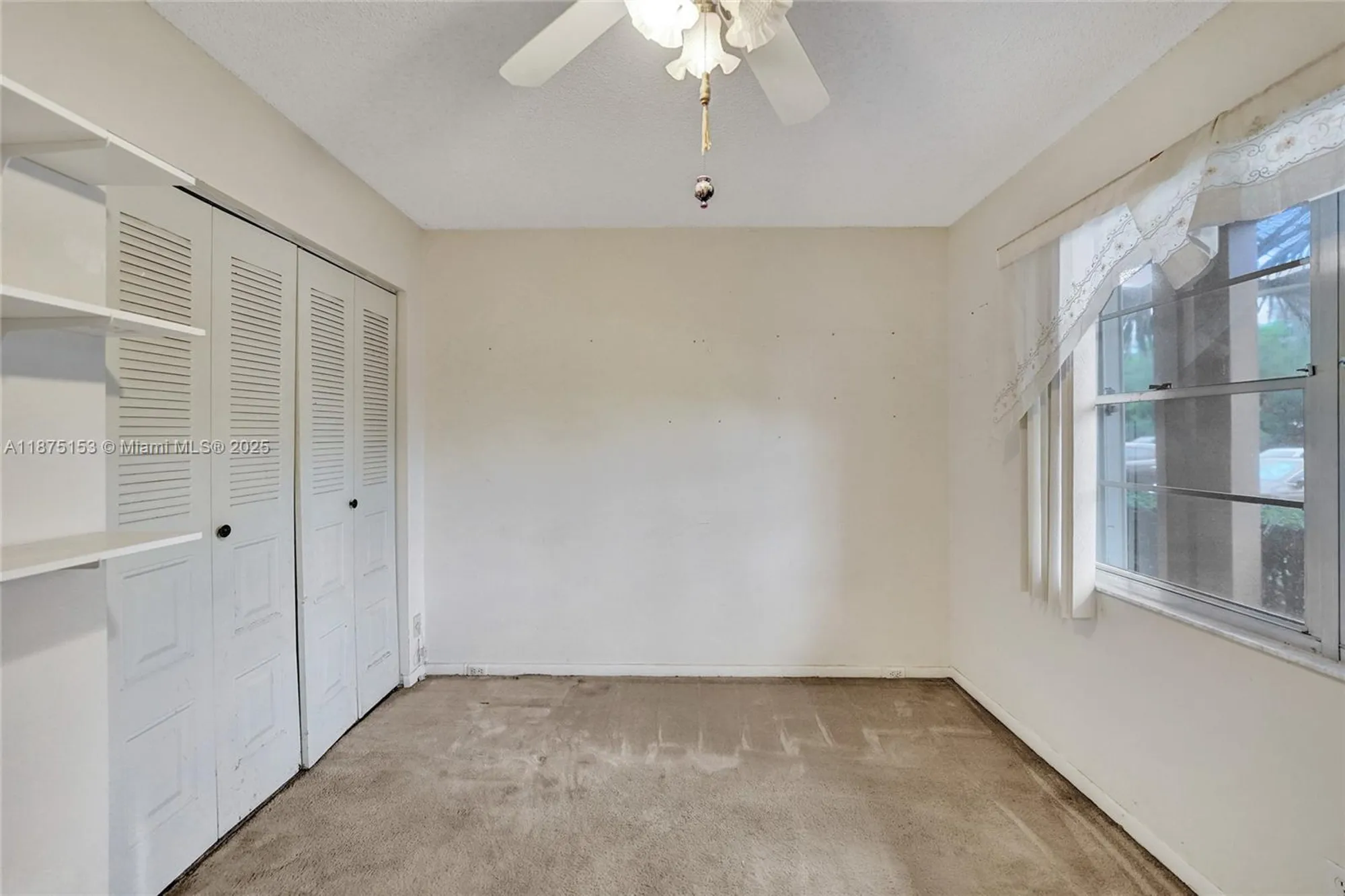 Property Slideshow image 17 of 28 | 300 sw 130th ter 110b, Pembroke Pines, FL, 33027