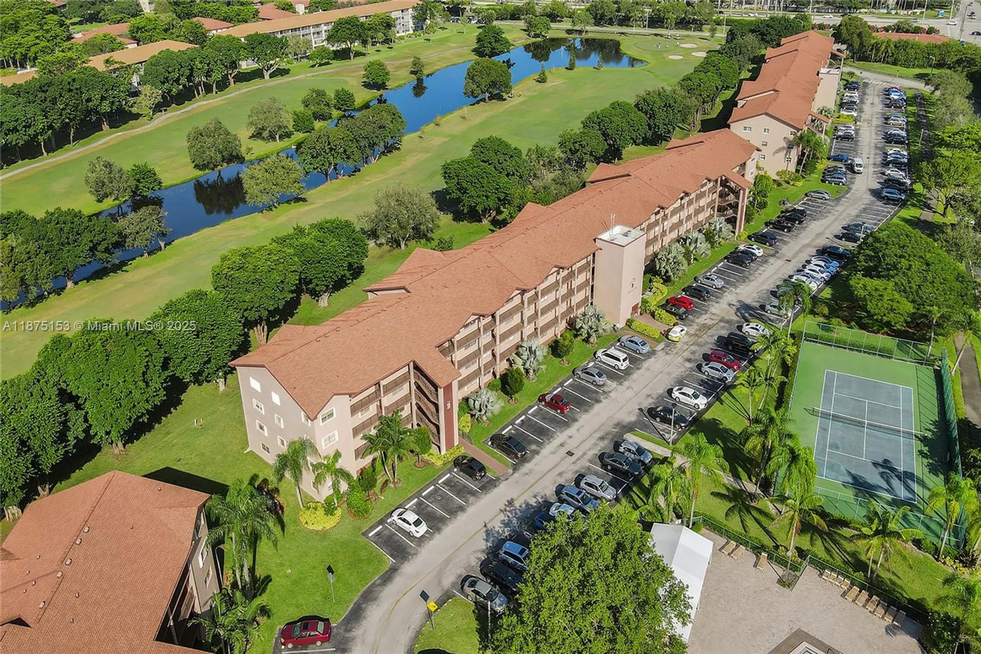 Property Slideshow image 24 of 28 | 300 sw 130th ter 110b, Pembroke Pines, FL, 33027