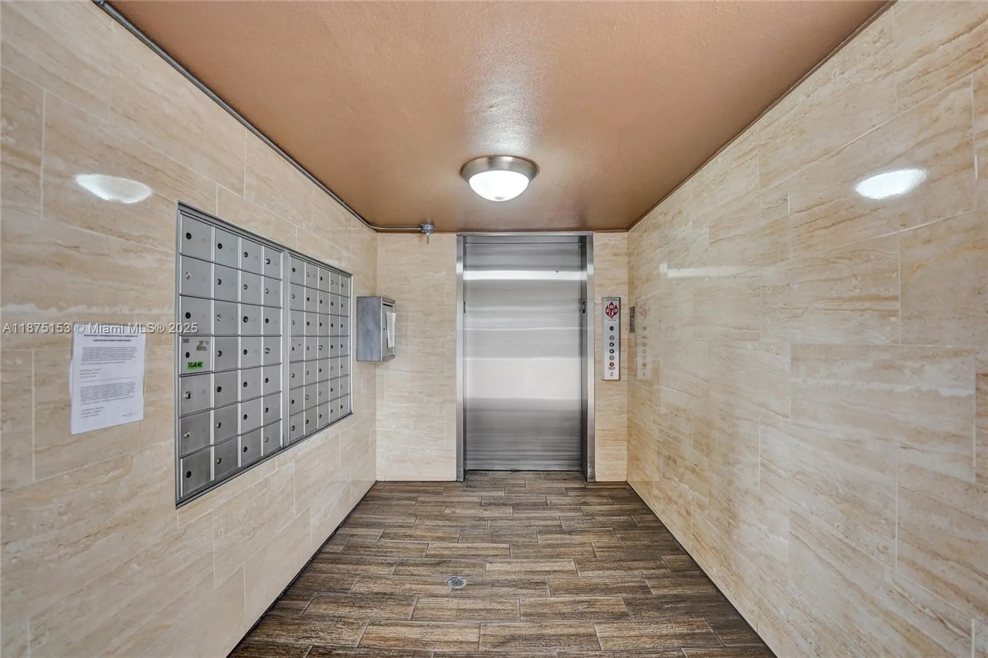 Property Slideshow image 27 of 28 | 300 sw 130th ter 110b, Pembroke Pines, FL, 33027
