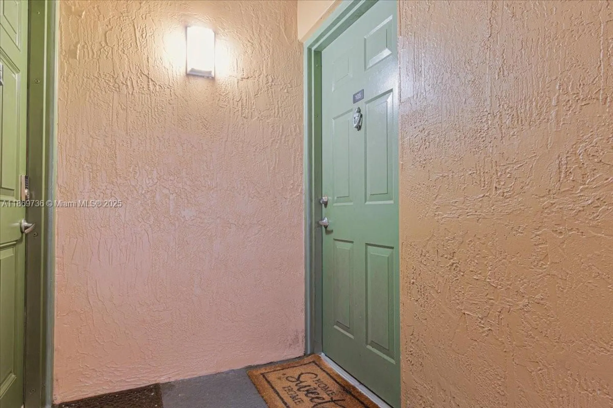 Property Slideshow image 25 of 31 | 7910 n nob hill rd apt 105, Tamarac, FL, 33321