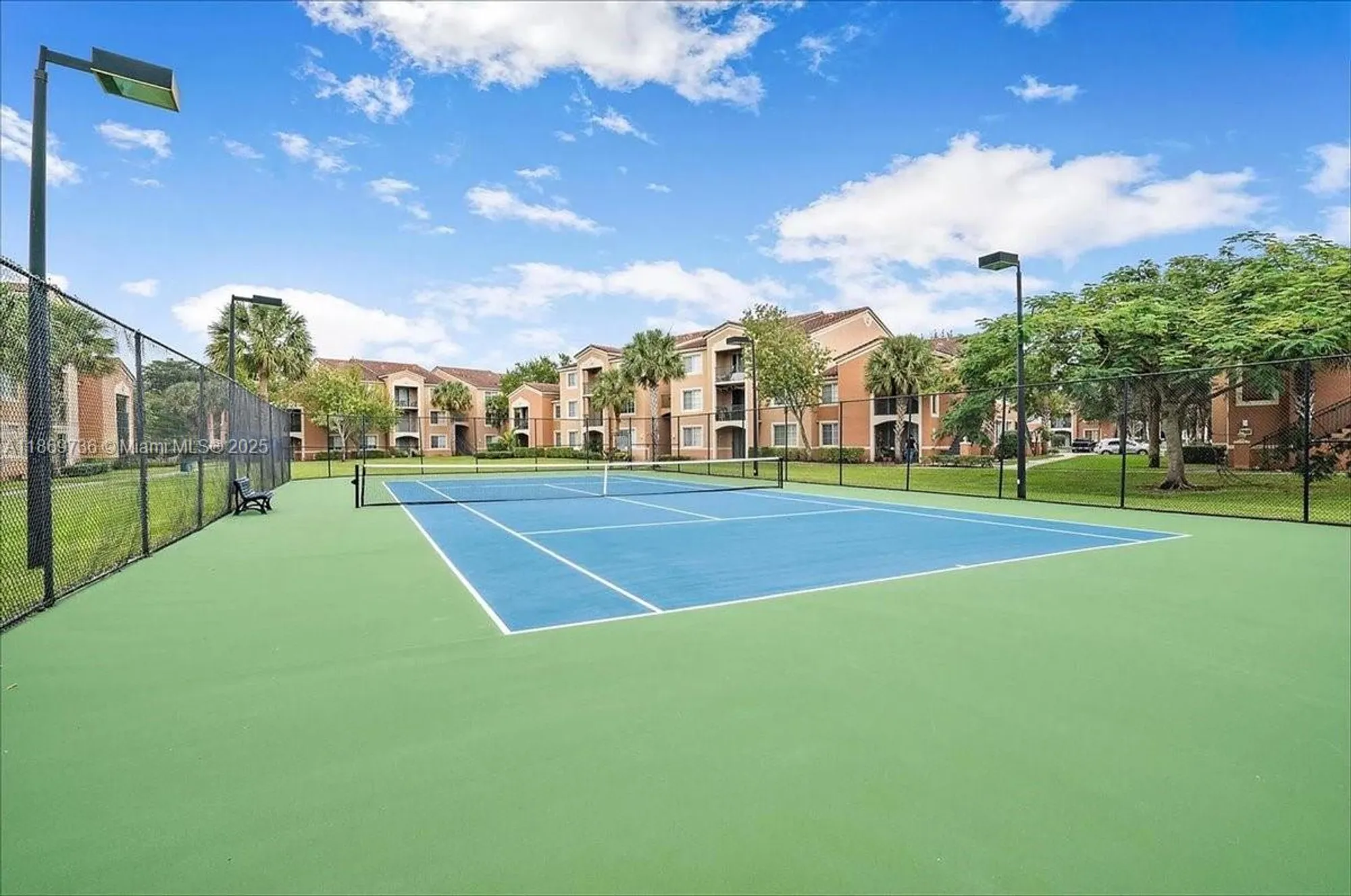 Property Slideshow image 21 of 31 | 7910 n nob hill rd apt 105, Tamarac, FL, 33321