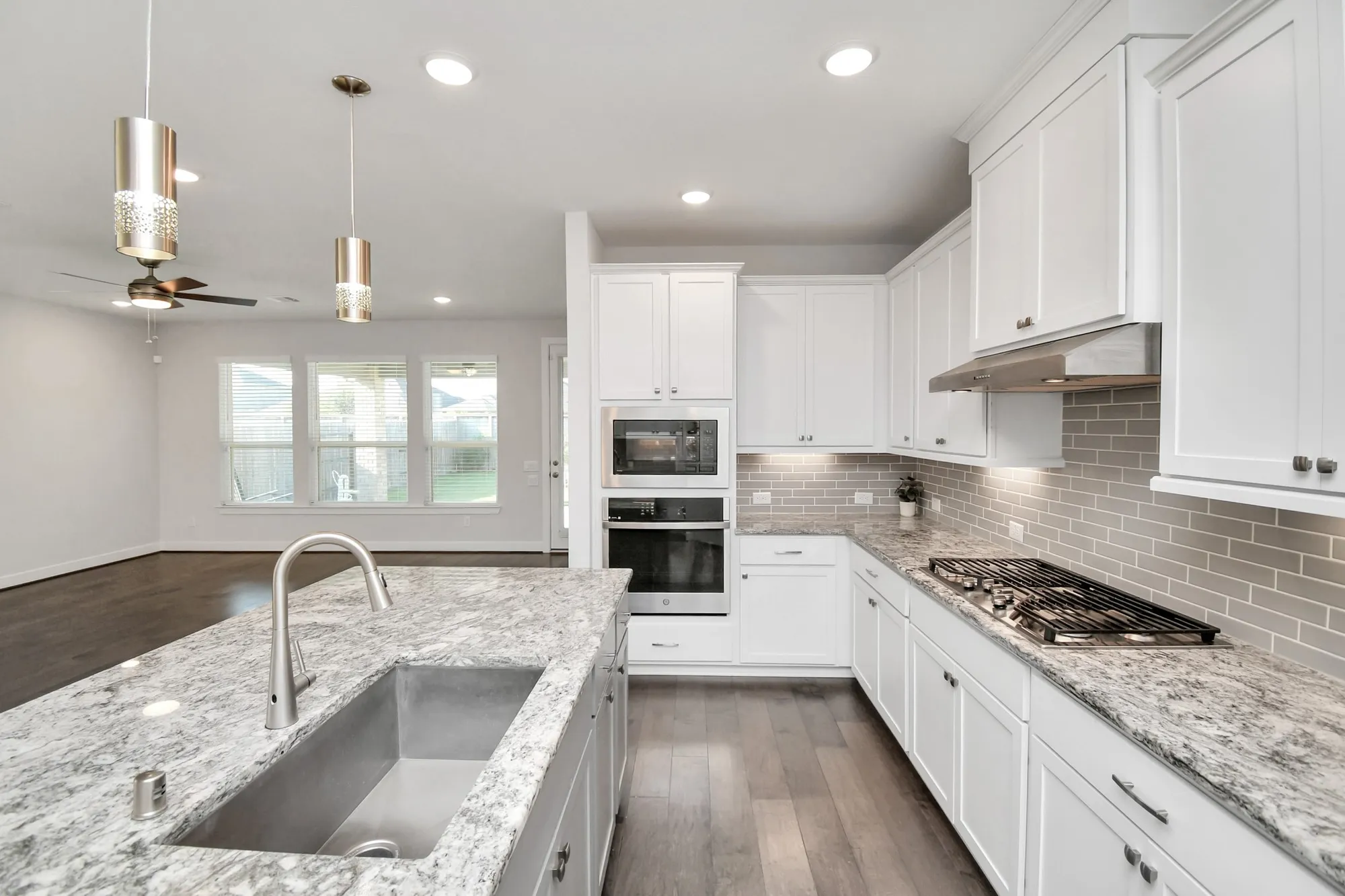 Property Slideshow image 18 of 41 | 28723 tara ridge ct, Fulshear, TX, 77441