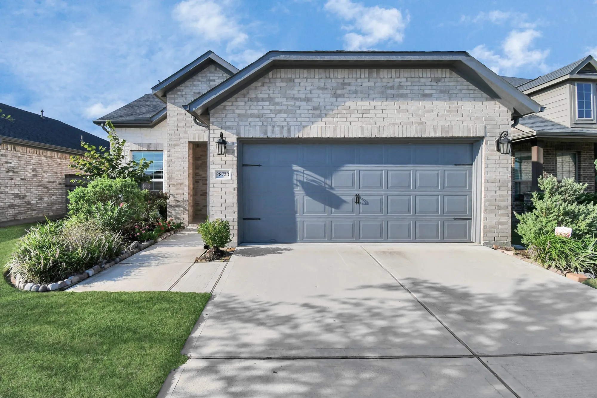 Property Slideshow image 2 of 41 | 28723 tara ridge ct, Fulshear, TX, 77441