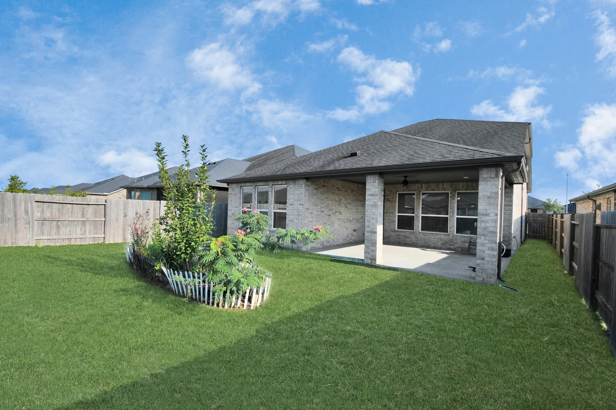 Property Slideshow image 34 of 41 | 28723 tara ridge ct, Fulshear, TX, 77441