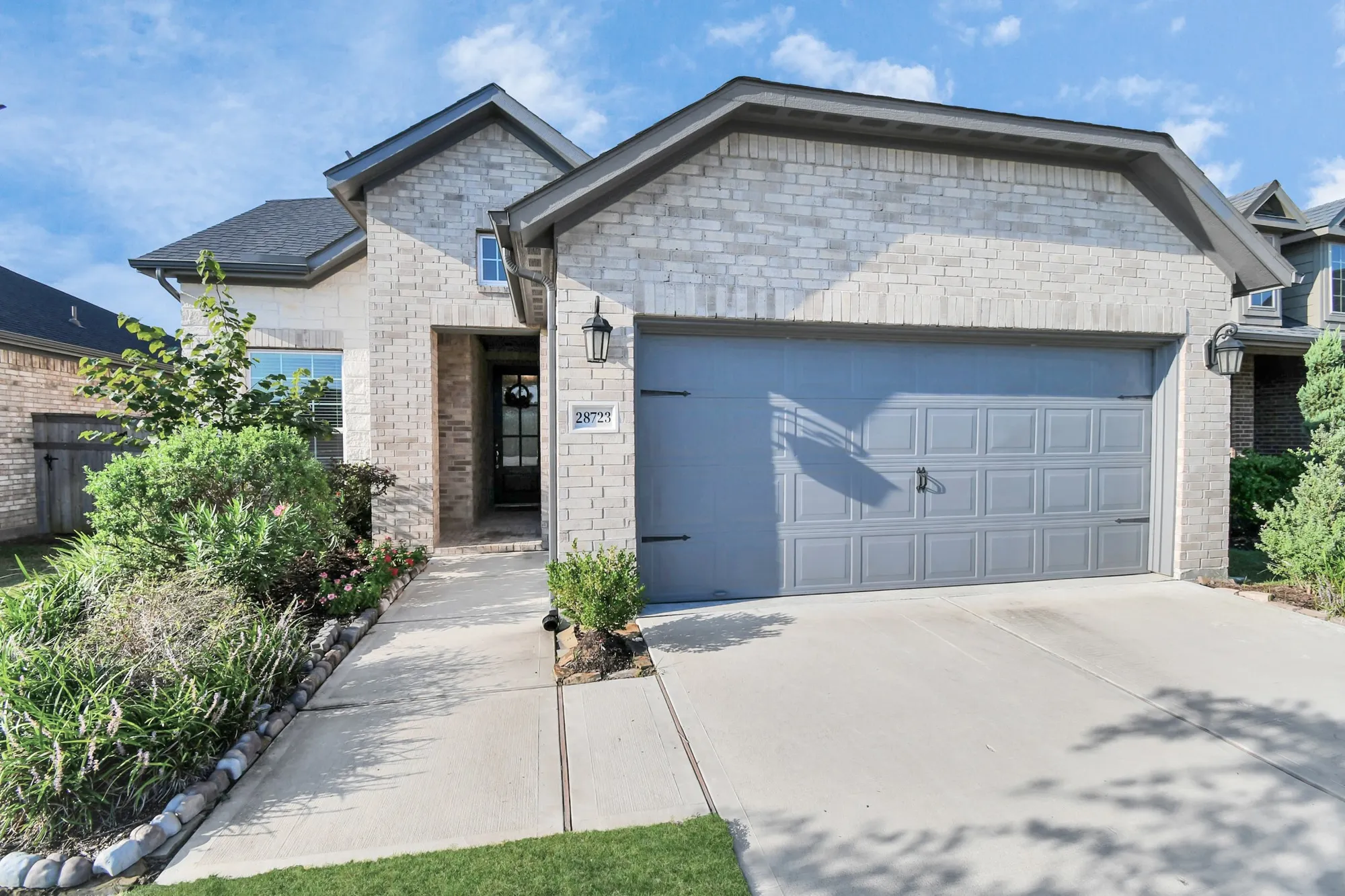 Property Slideshow image 36 of 41 | 28723 tara ridge ct, Fulshear, TX, 77441