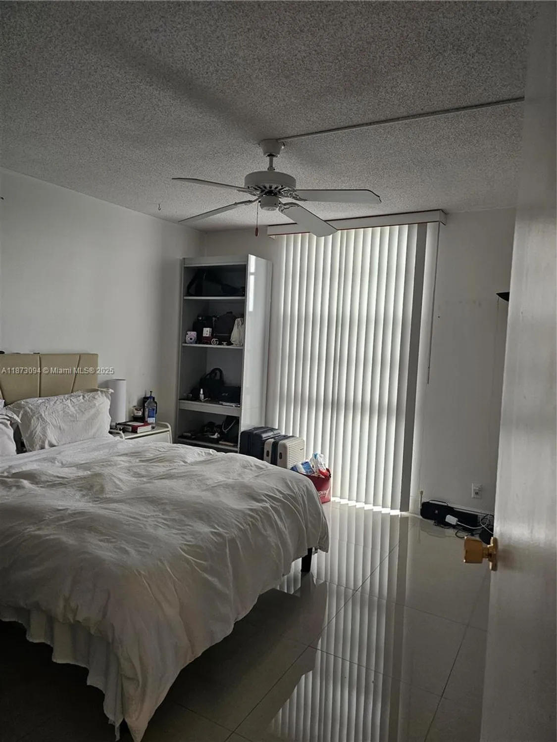Property Slideshow image 21 of 25 | 20400 w country club dr 315, Aventura, FL, 33180