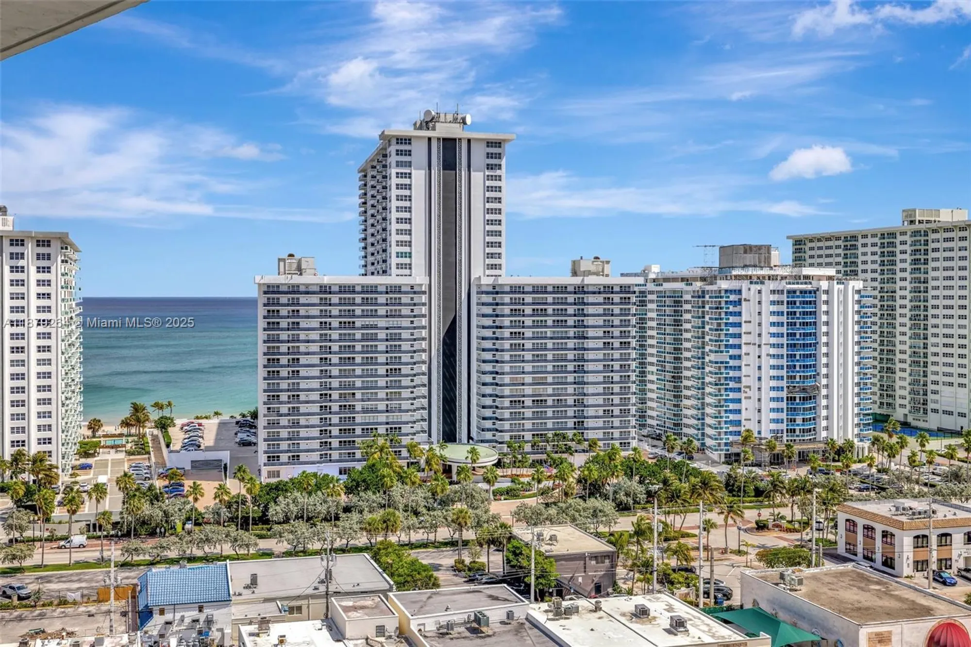 Property Slideshow image 18 of 62 | 3300 ne 36th st 1712, Fort Lauderdale, FL, 33308