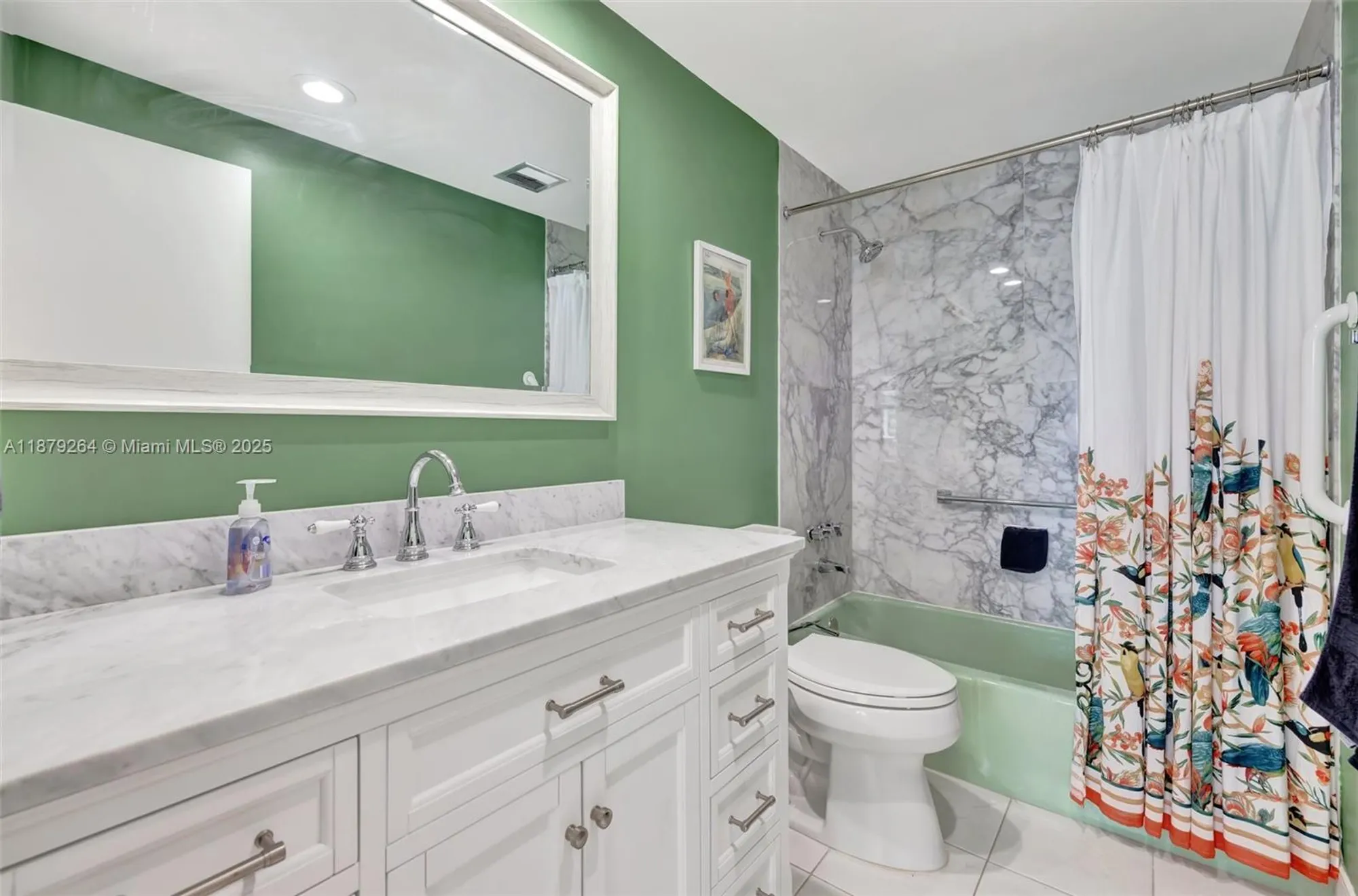 Property Slideshow image 26 of 62 | 3300 ne 36th st 1712, Fort Lauderdale, FL, 33308