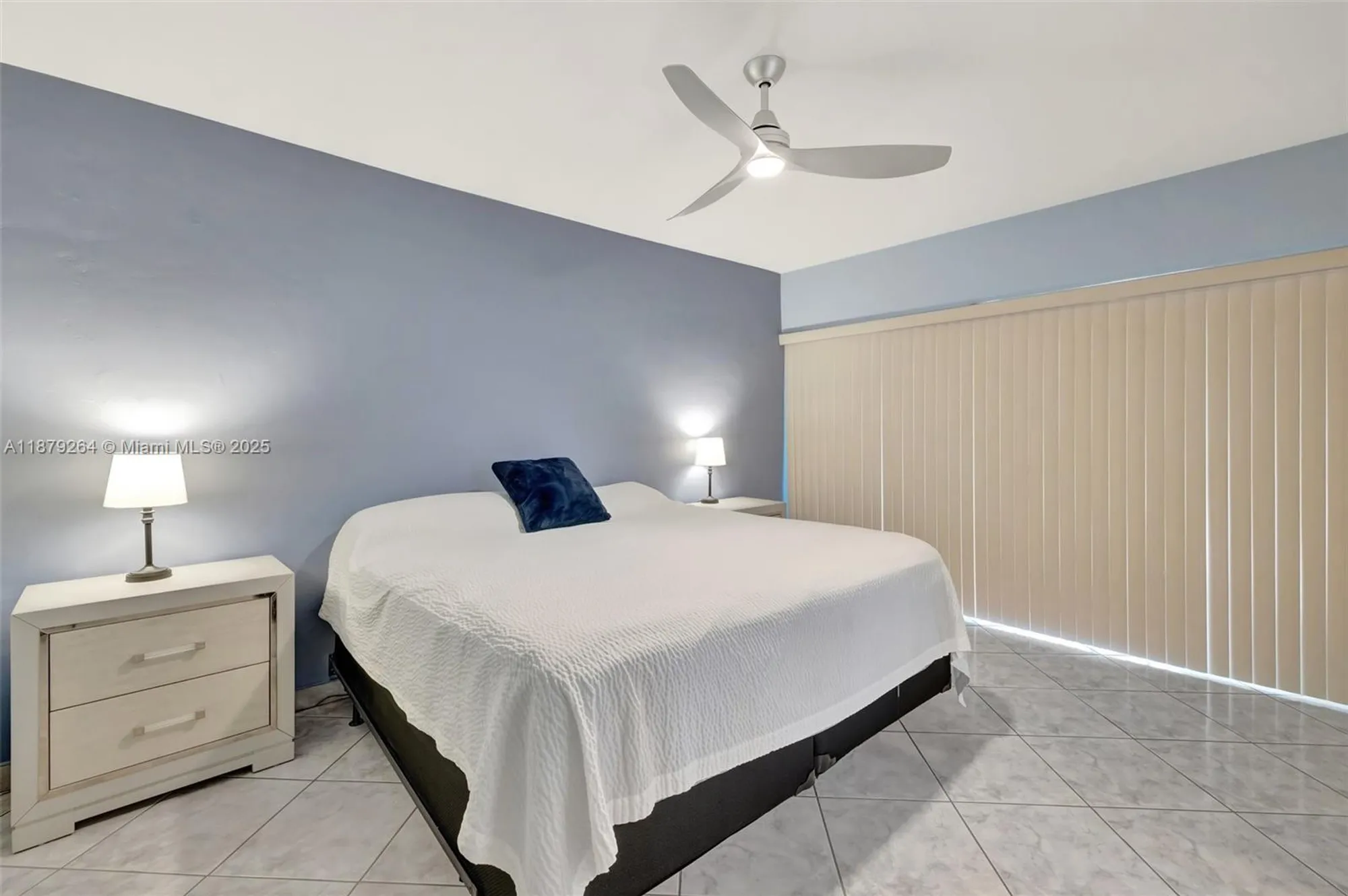 Property Slideshow image 32 of 62 | 3300 ne 36th st 1712, Fort Lauderdale, FL, 33308