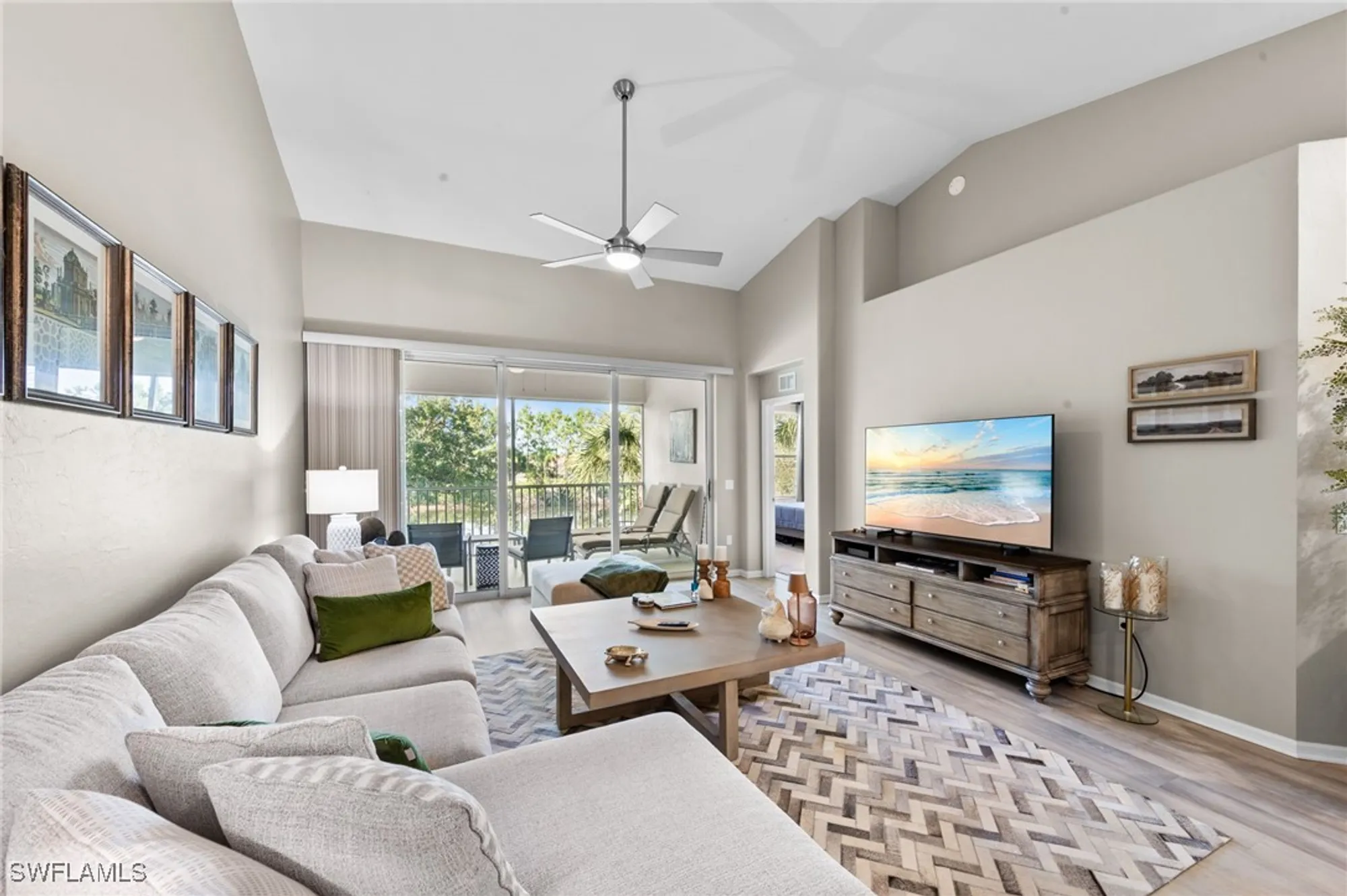 Property Slideshow image 9 of 36 | 10135 colonial country club blvd 1208, Fort Myers, FL, 33913