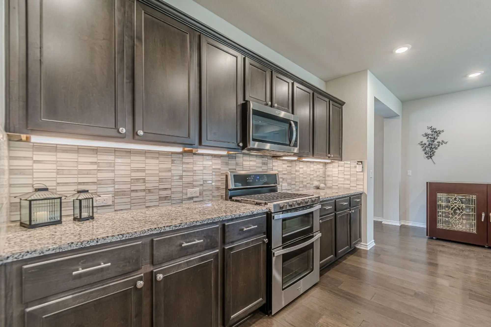 Property Slideshow image 17 of 40 | 318 dancing oak ln unit 104, San Marcos, TX, 78666