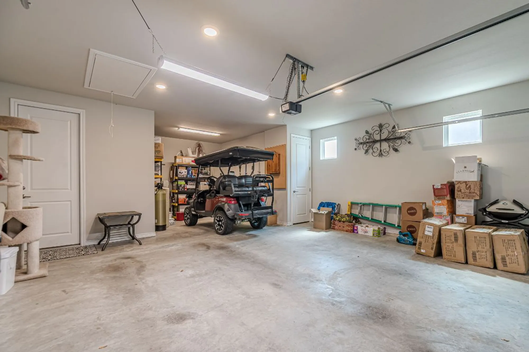 Property Slideshow image 28 of 40 | 318 dancing oak ln unit 104, San Marcos, TX, 78666