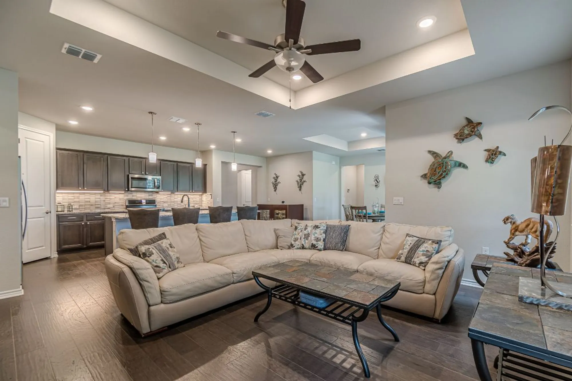 Property Slideshow image 21 of 40 | 318 dancing oak ln unit 104, San Marcos, TX, 78666