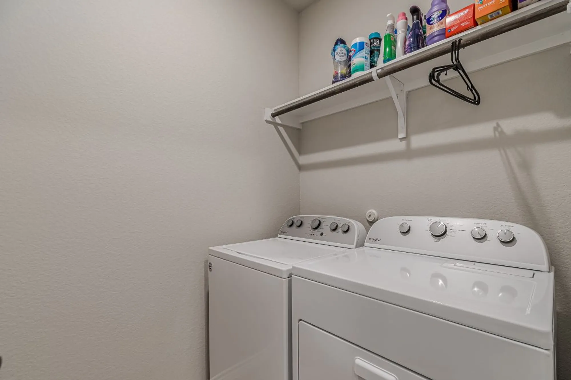 Property Slideshow image 22 of 40 | 318 dancing oak ln unit 104, San Marcos, TX, 78666