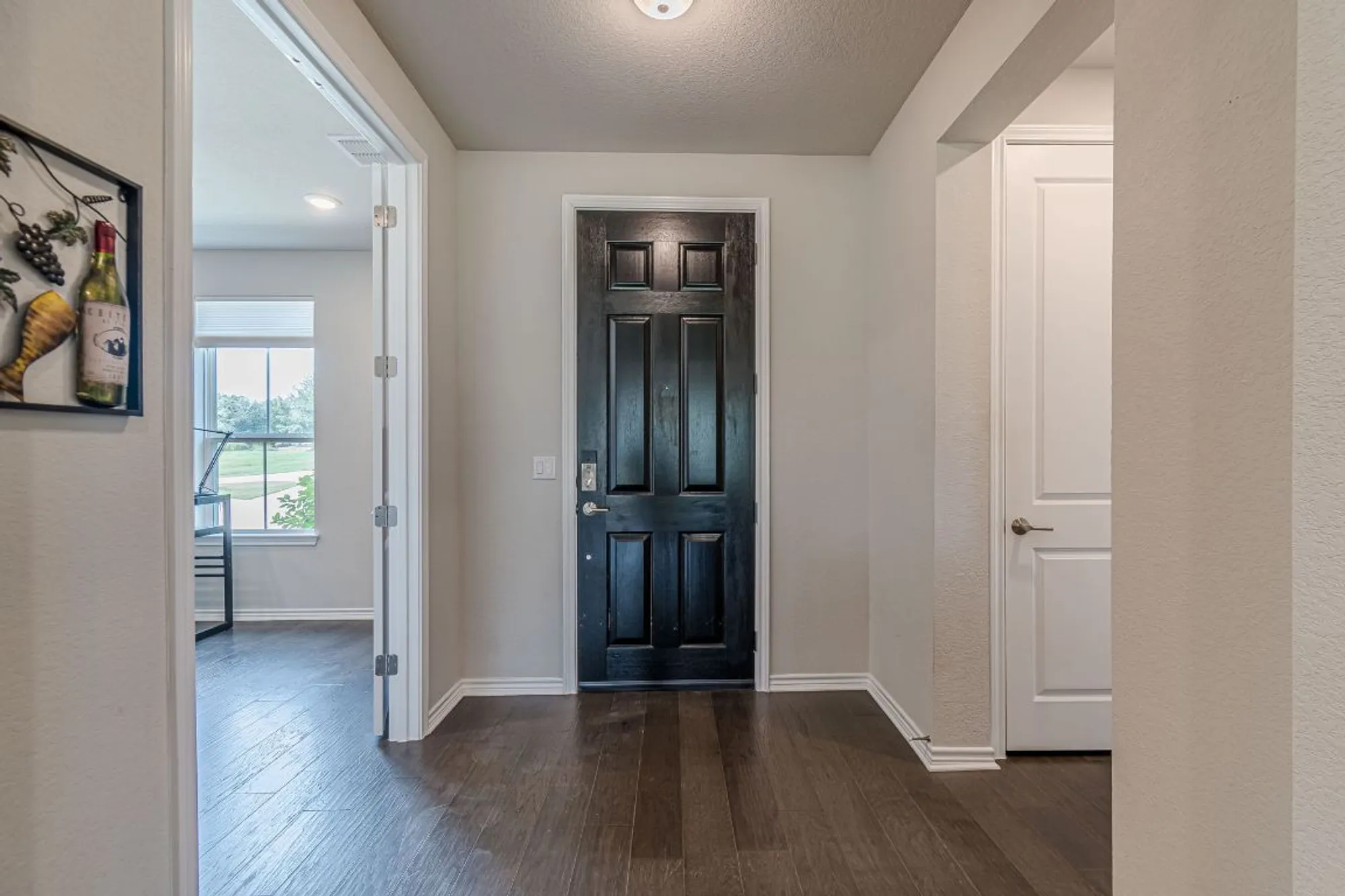 Property Slideshow image 4 of 40 | 318 dancing oak ln unit 104, San Marcos, TX, 78666