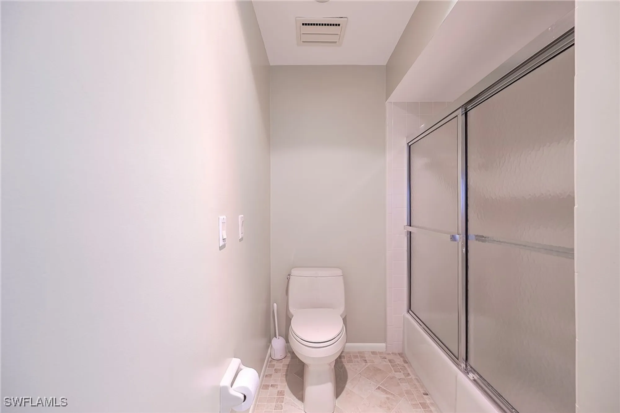 Property Slideshow image 38 of 43 | 724 bay tree ct, Naples, FL, 34108