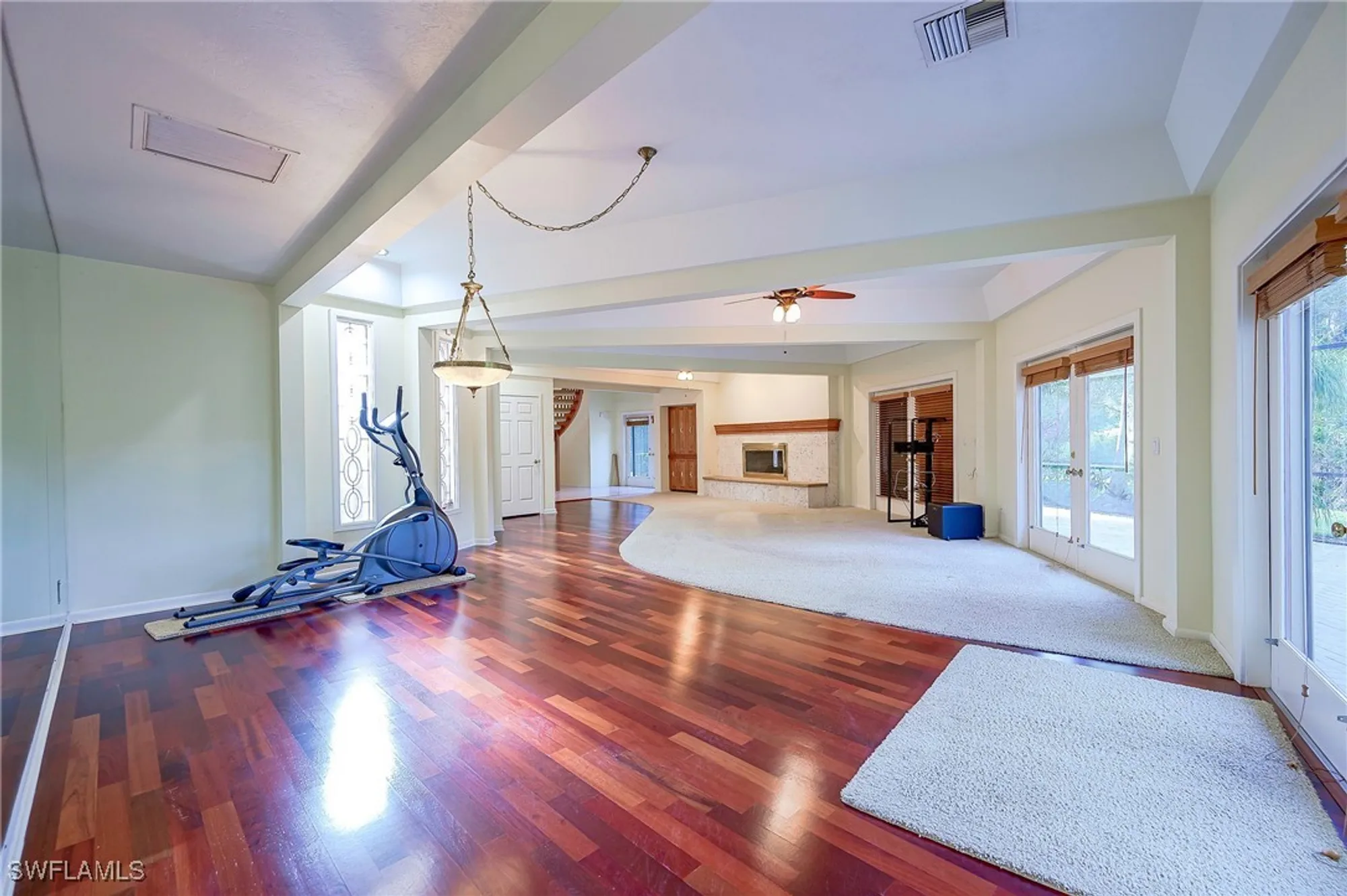 Property Slideshow image 6 of 43 | 724 bay tree ct, Naples, FL, 34108