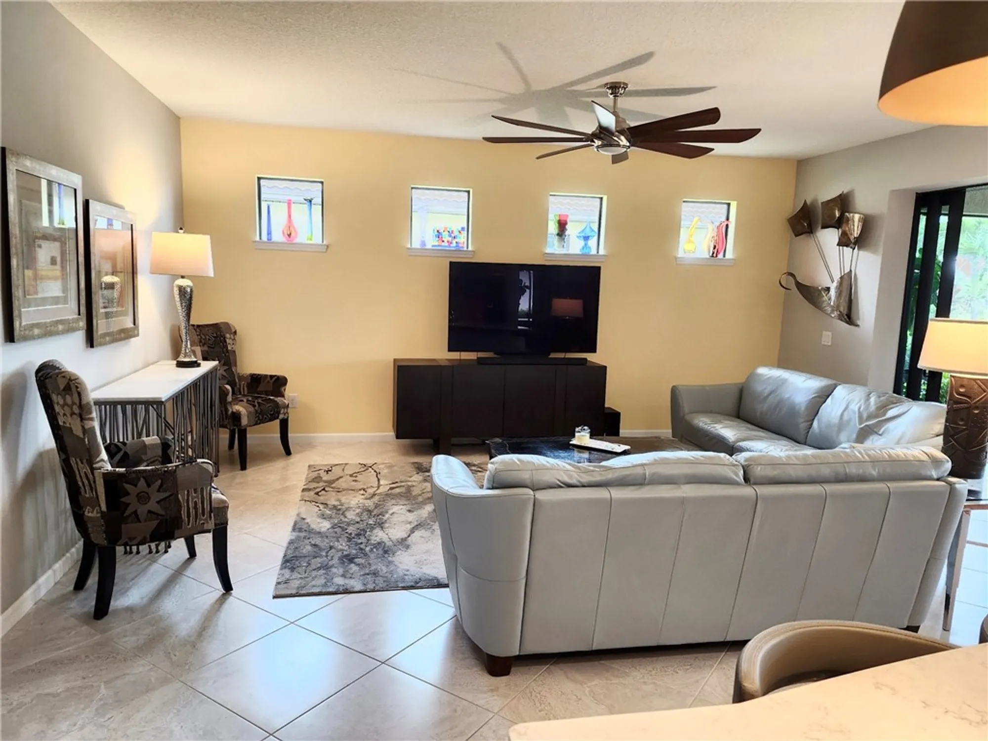 Property Slideshow image 5 of 36 | 5215 turtle creek cir, Vero Beach, FL, 32967