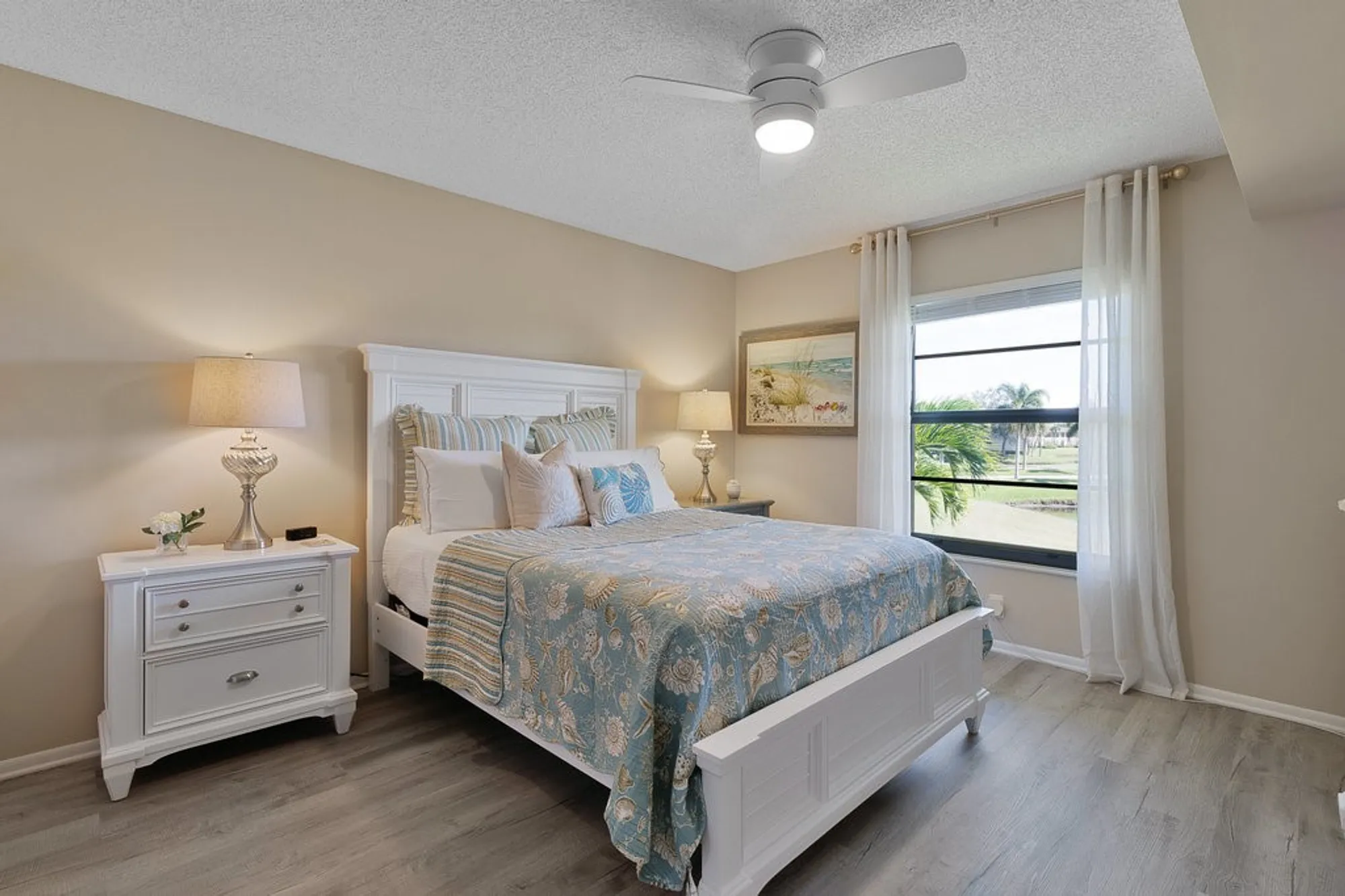Property Slideshow image 10 of 30 | 1 plantation dr 202, Vero Beach, FL, 32966