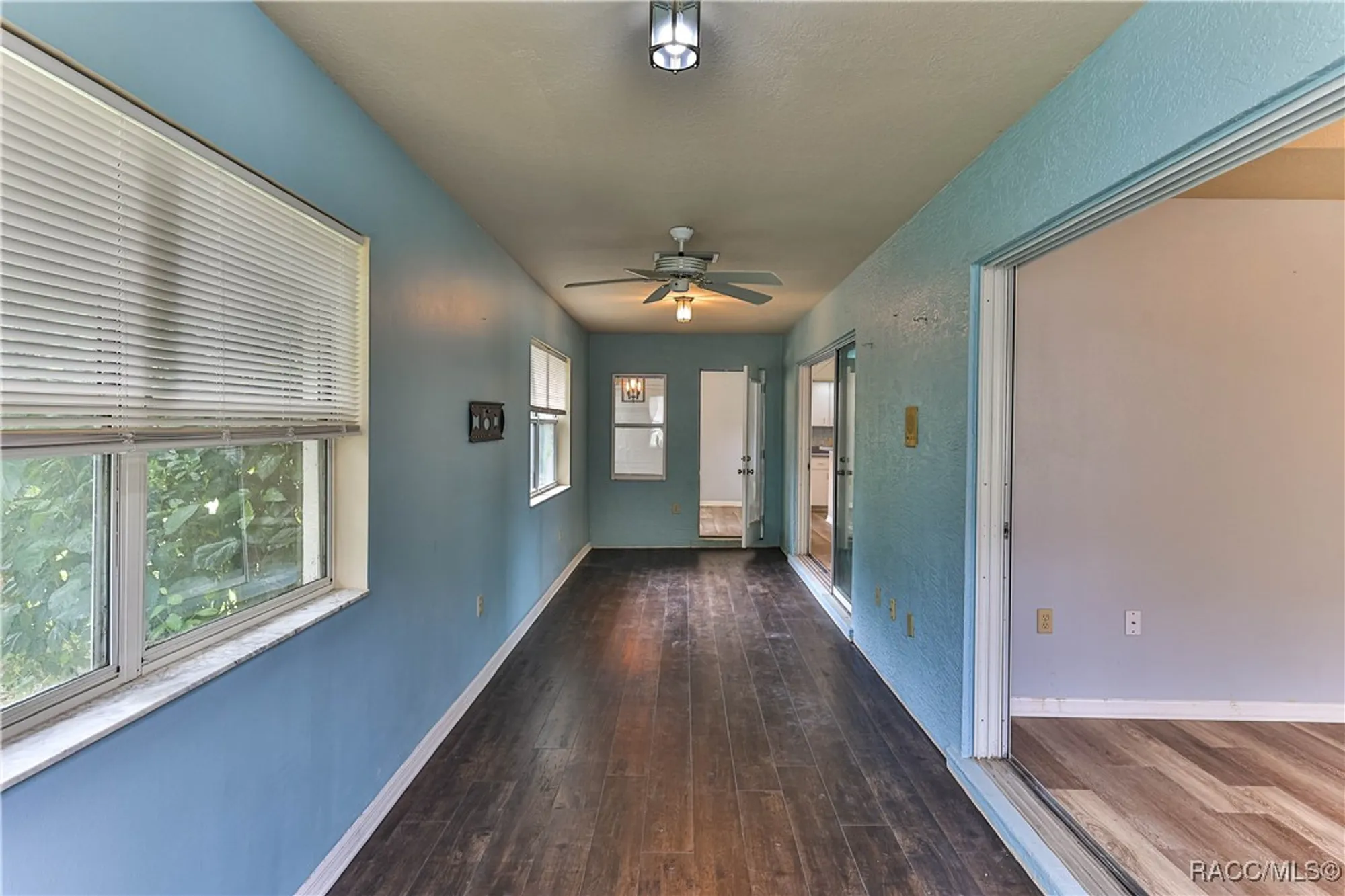 Property Slideshow image 13 of 41 | 1708 n marlborough loop, Crystal River, FL, 34429