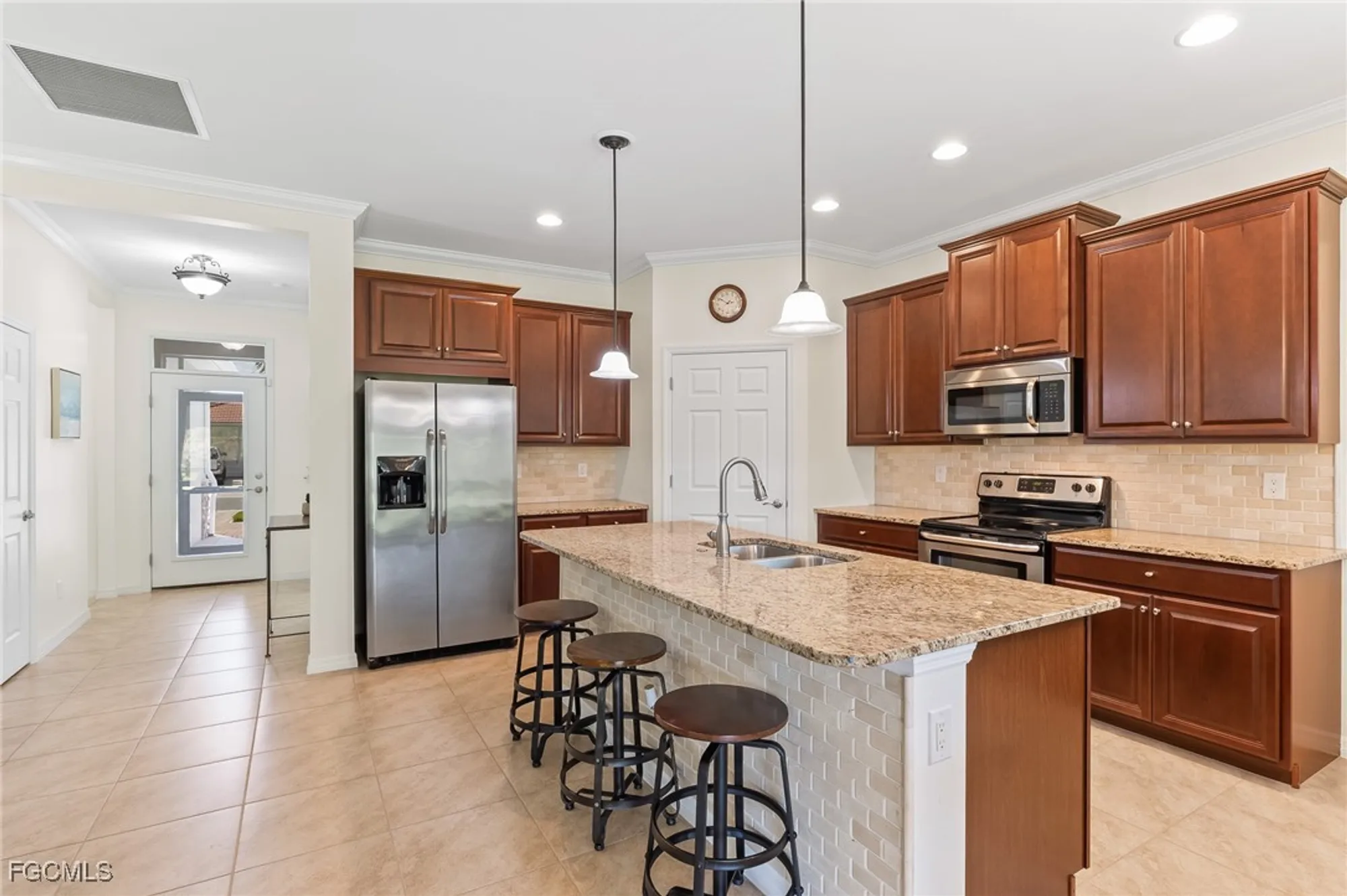 Property Slideshow image 10 of 31 | 3236 birch tree ln, Alva, FL, 33920