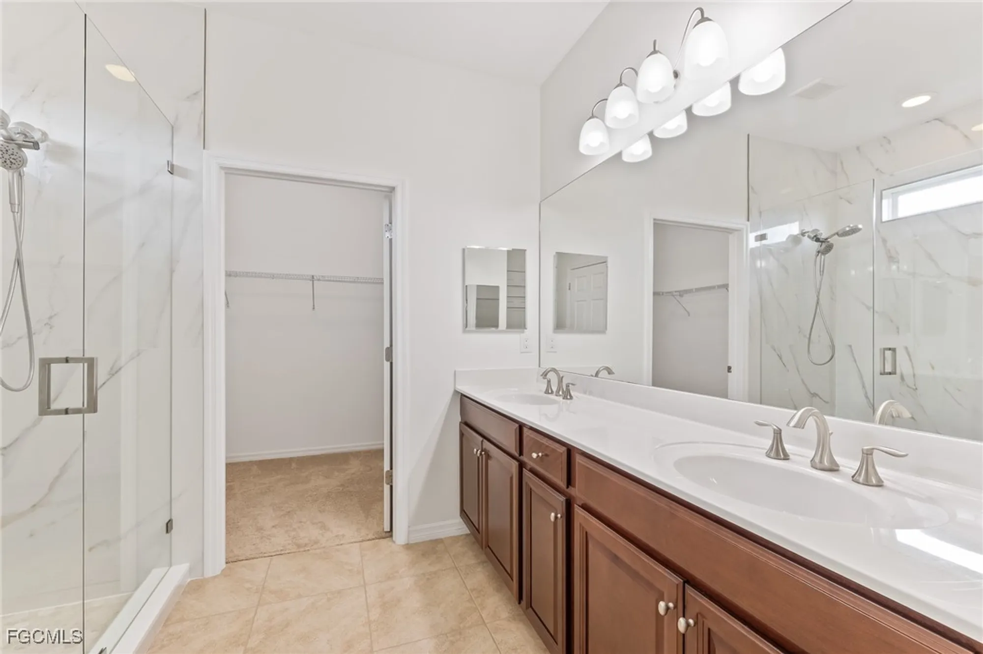 Property Slideshow image 12 of 31 | 3236 birch tree ln, Alva, FL, 33920