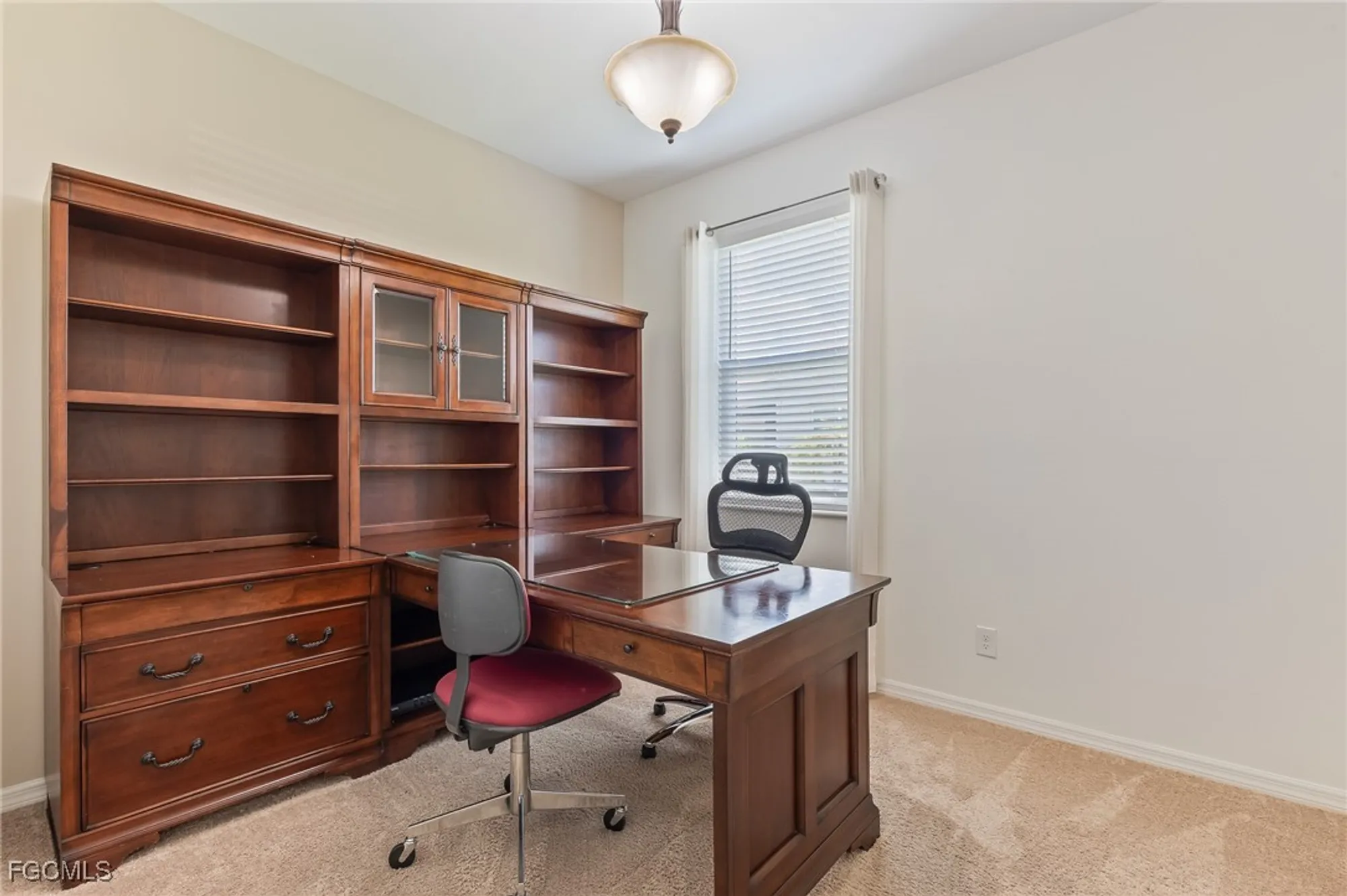 Property Slideshow image 13 of 31 | 3236 birch tree ln, Alva, FL, 33920