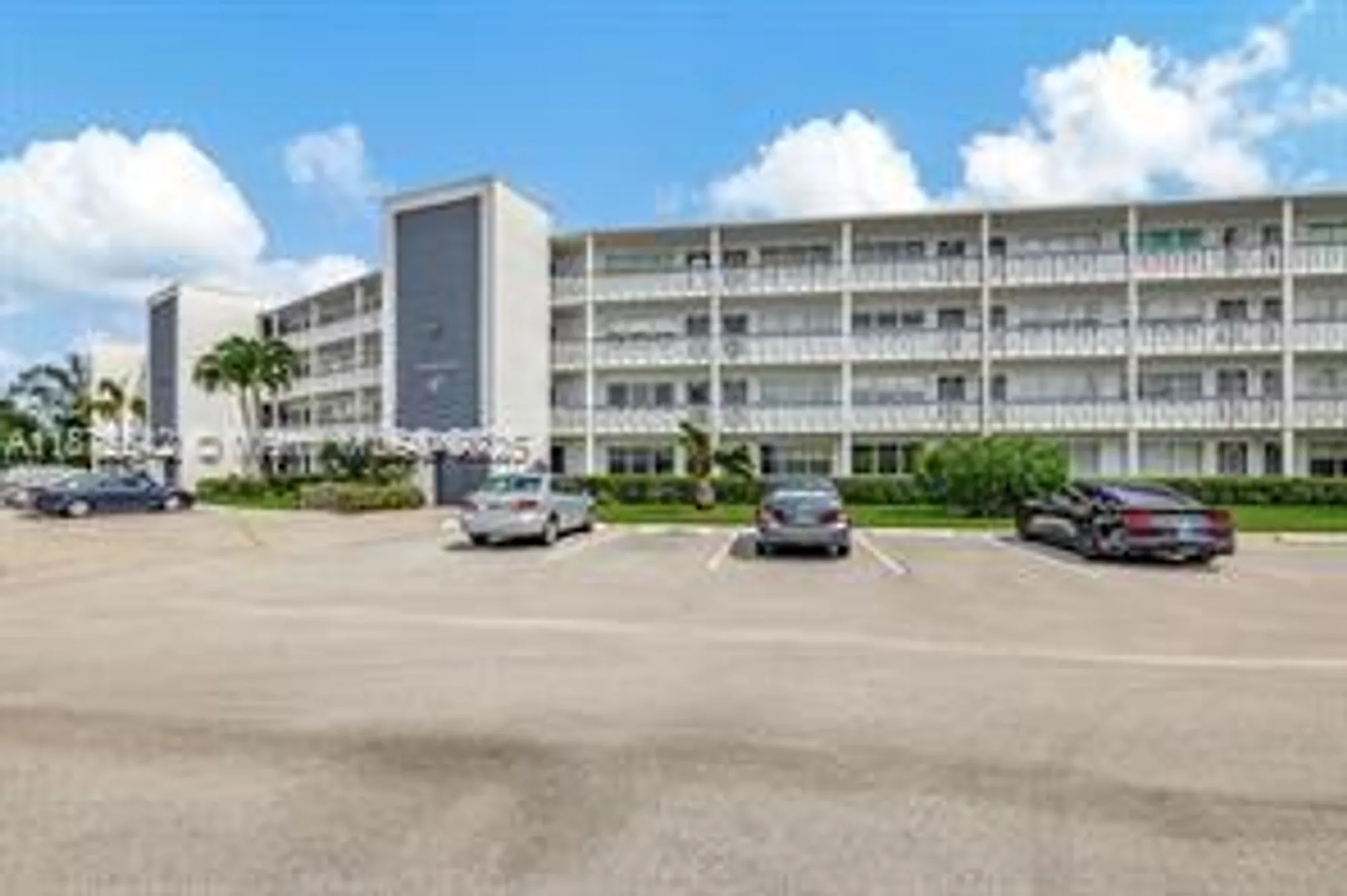 Property Slideshow image 16 of 33 | 3018 harwood c # 3018, Deerfield Beach, FL, 33442