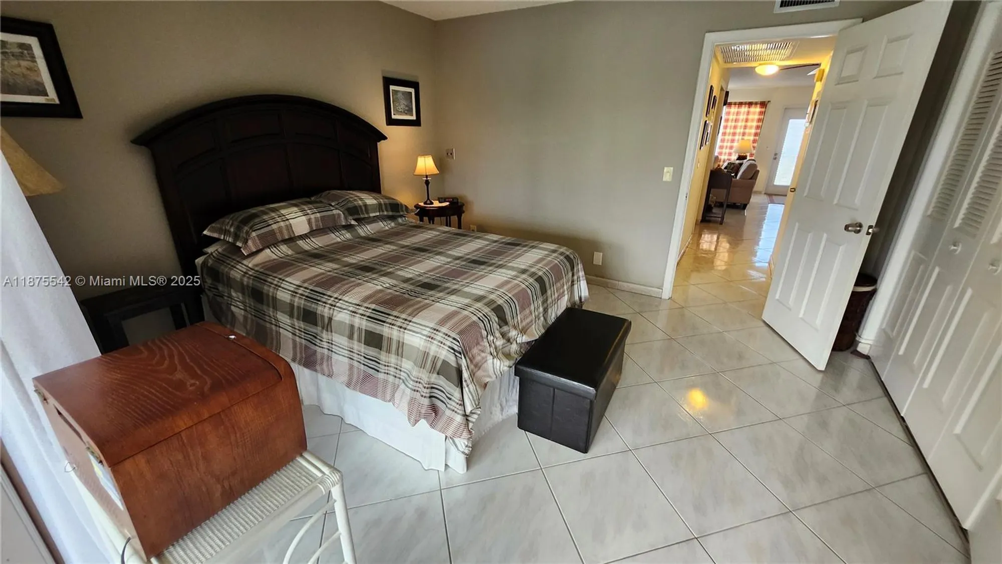 Property Slideshow image 12 of 33 | 3018 harwood c # 3018, Deerfield Beach, FL, 33442