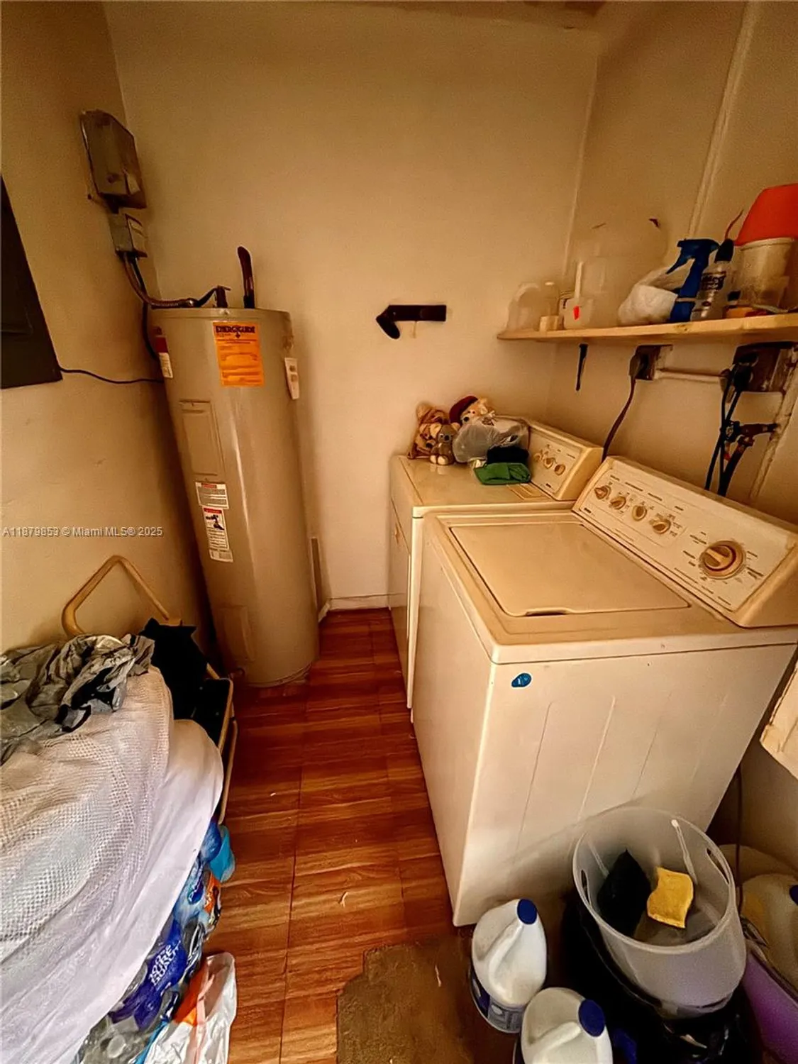 Property Slideshow image 11 of 12 | 1185 n rock island rd, Margate, FL, 33063