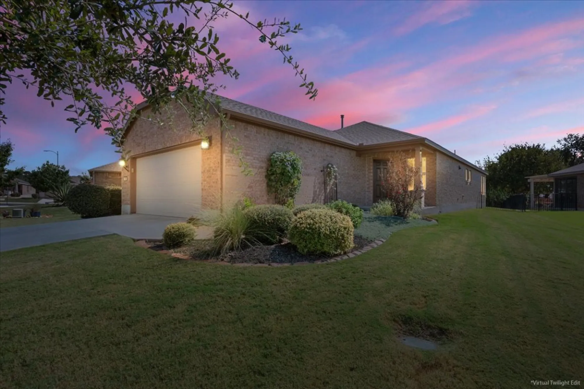 Property Slideshow image 1 of 27 | 105 comal ln, Georgetown, TX, 78633